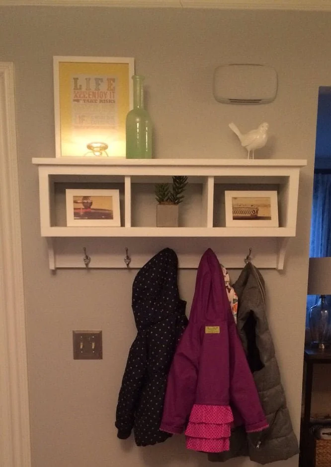 Cubby Entryway Storage Shelf and Coat Rack with Basket Storage