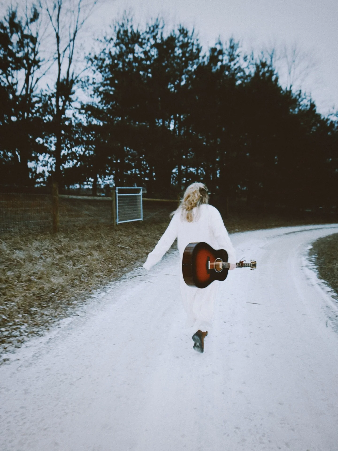 I&rsquo;m putting out a song next Tuesday + I wish there was an acoustic guitar emoji + pre-save link is in my bio, it really helps out 💙🪕🫡