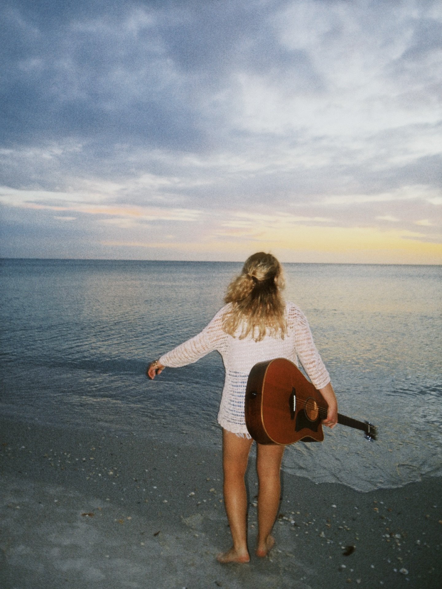 spent a week in Florida doing (mostly) nothing but hanging out with my grandparents and staring at the water (and obsessively collecting shells with a passion most people wouldn&rsquo;t carry past the age of 12) I&rsquo;m so very thankful for them &a