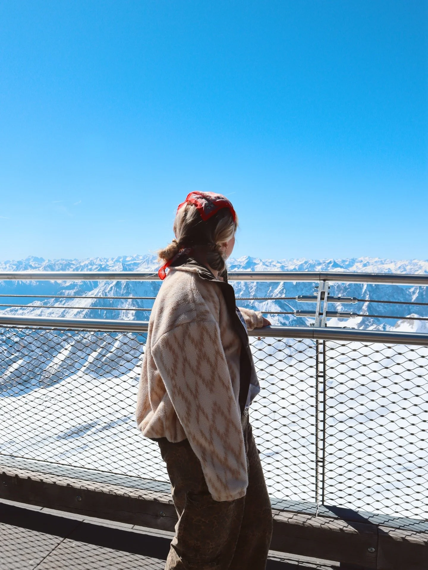 somewhere in the alps ✌🏼🏔️