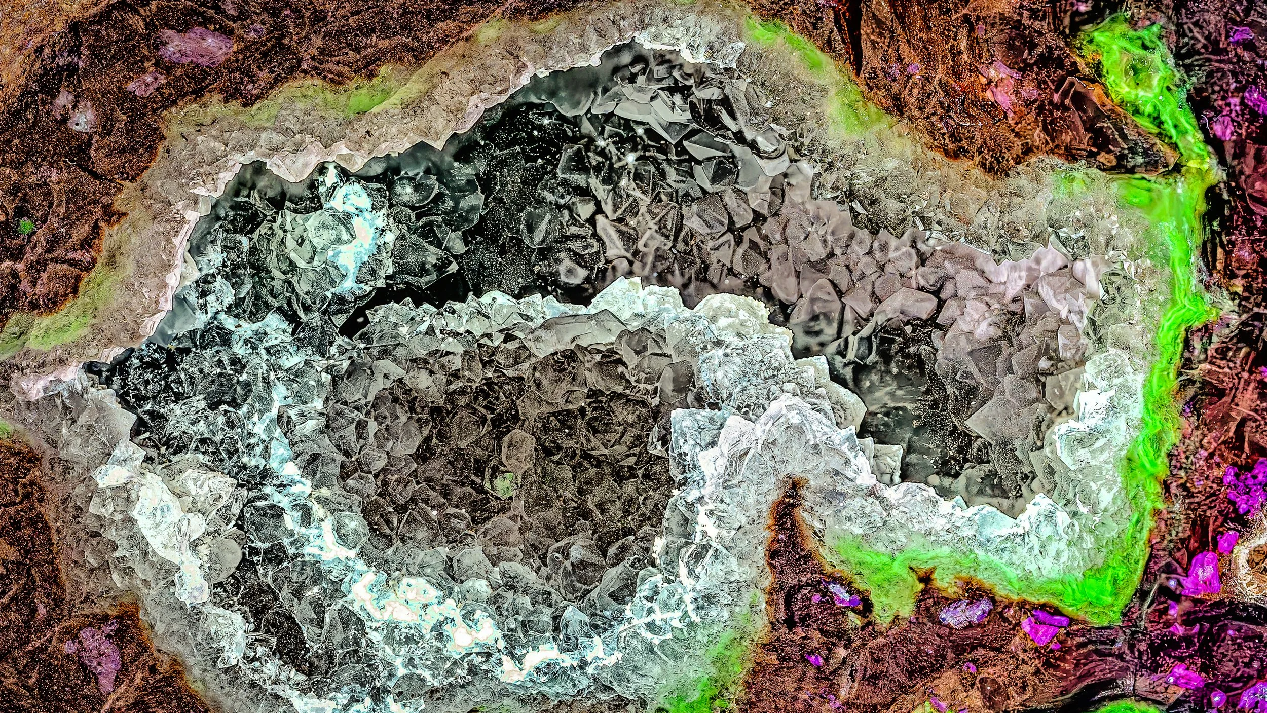 UV Bravo Geode-01-Edit-Edit.jpg