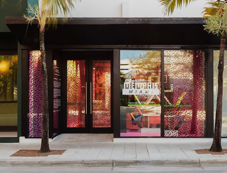 Miami Design District, Design Miami - Memphis Milano - David Zwirner