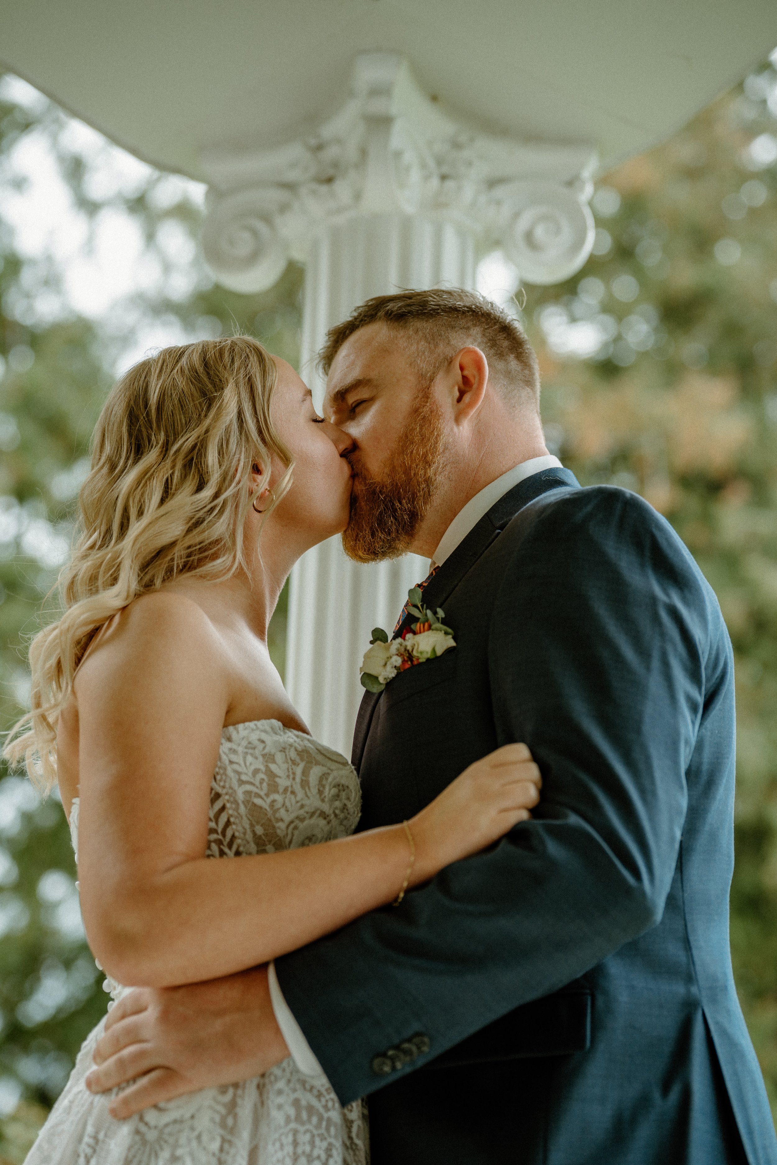 Jess and Rob Sneaks-3.jpg