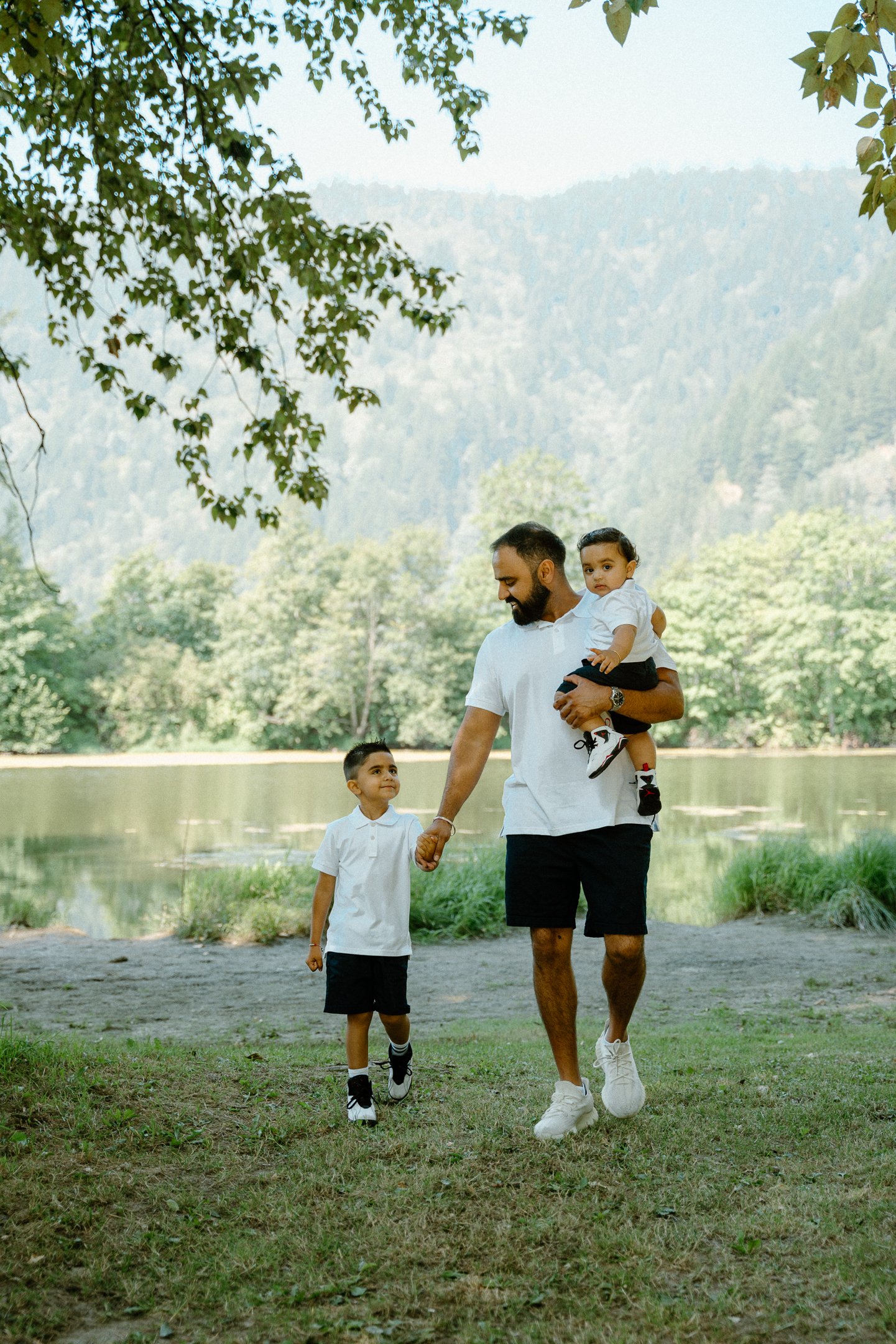 Birring Family-3.jpg