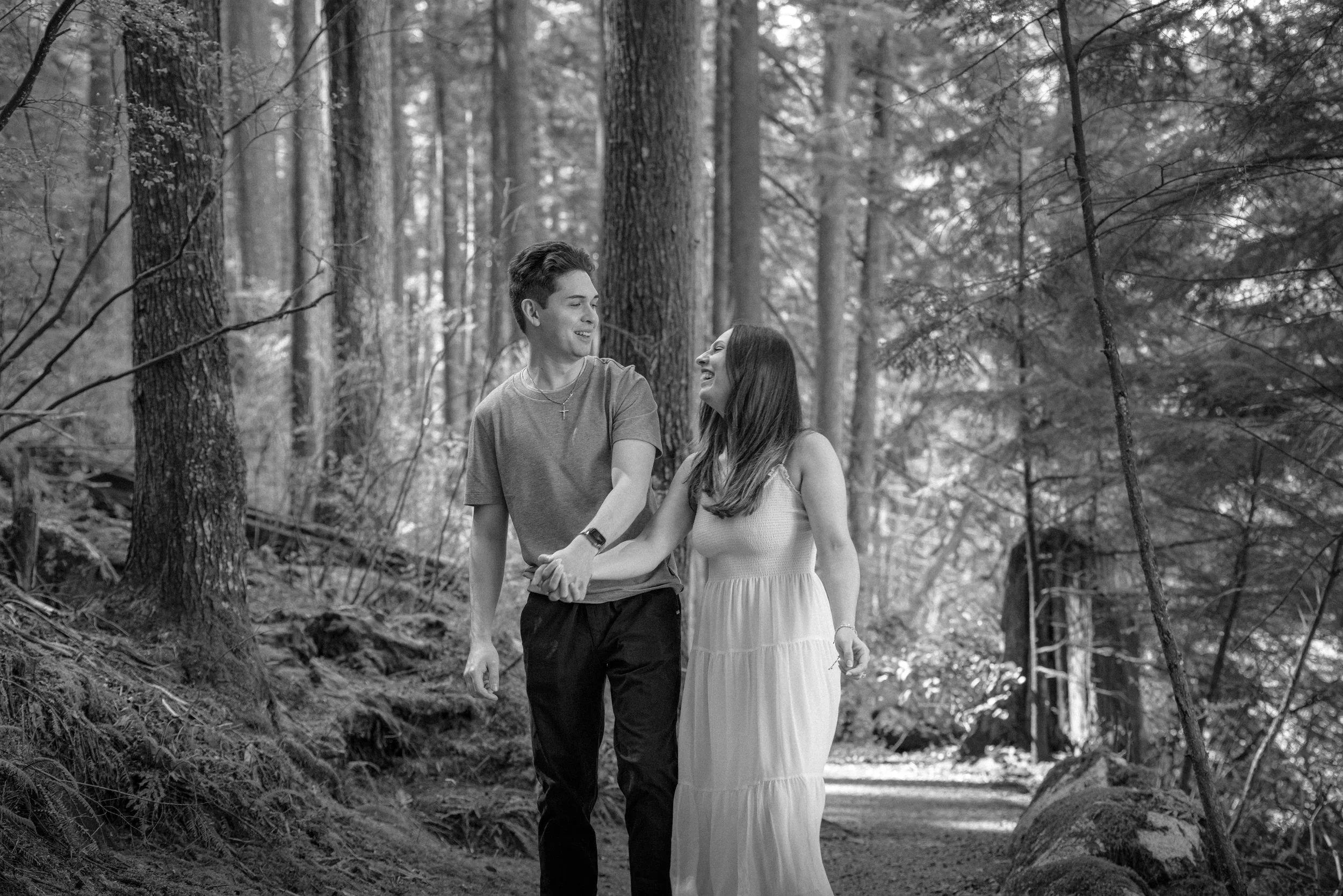 Myelika and Adam Engagement Session Deliverables-28.jpg