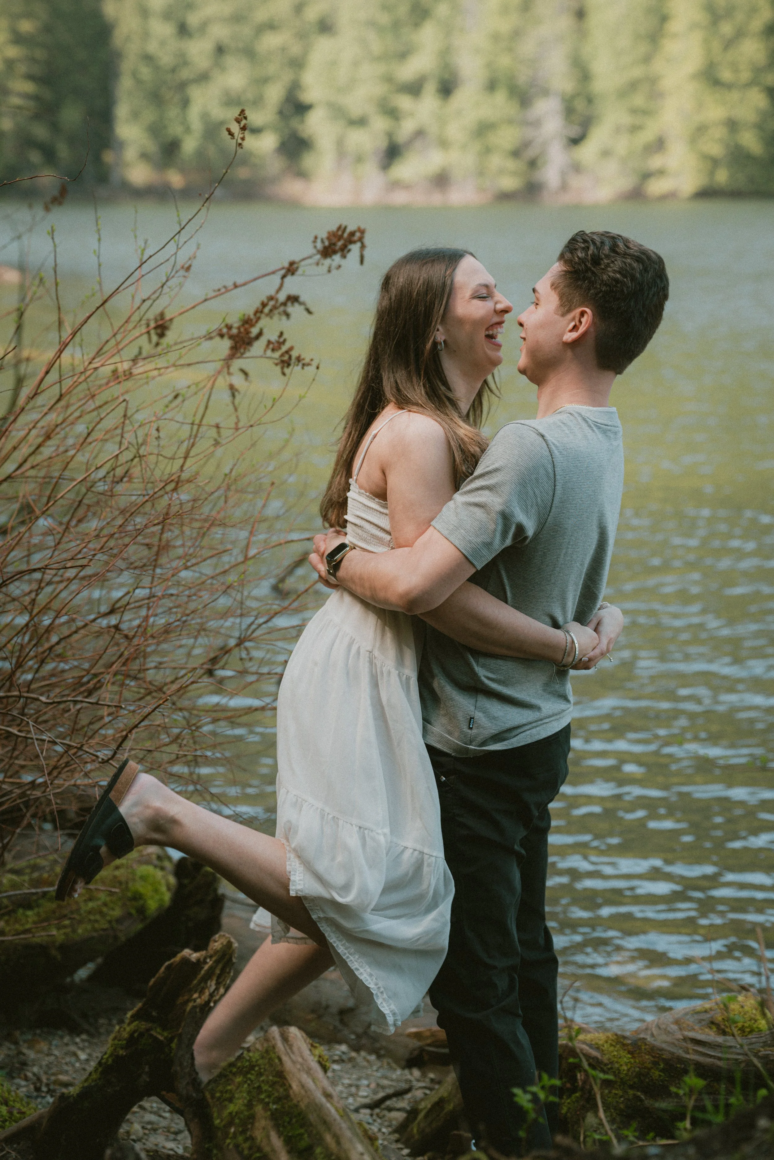 Myelika and Adam Engagement Session Deliverables-16.jpg