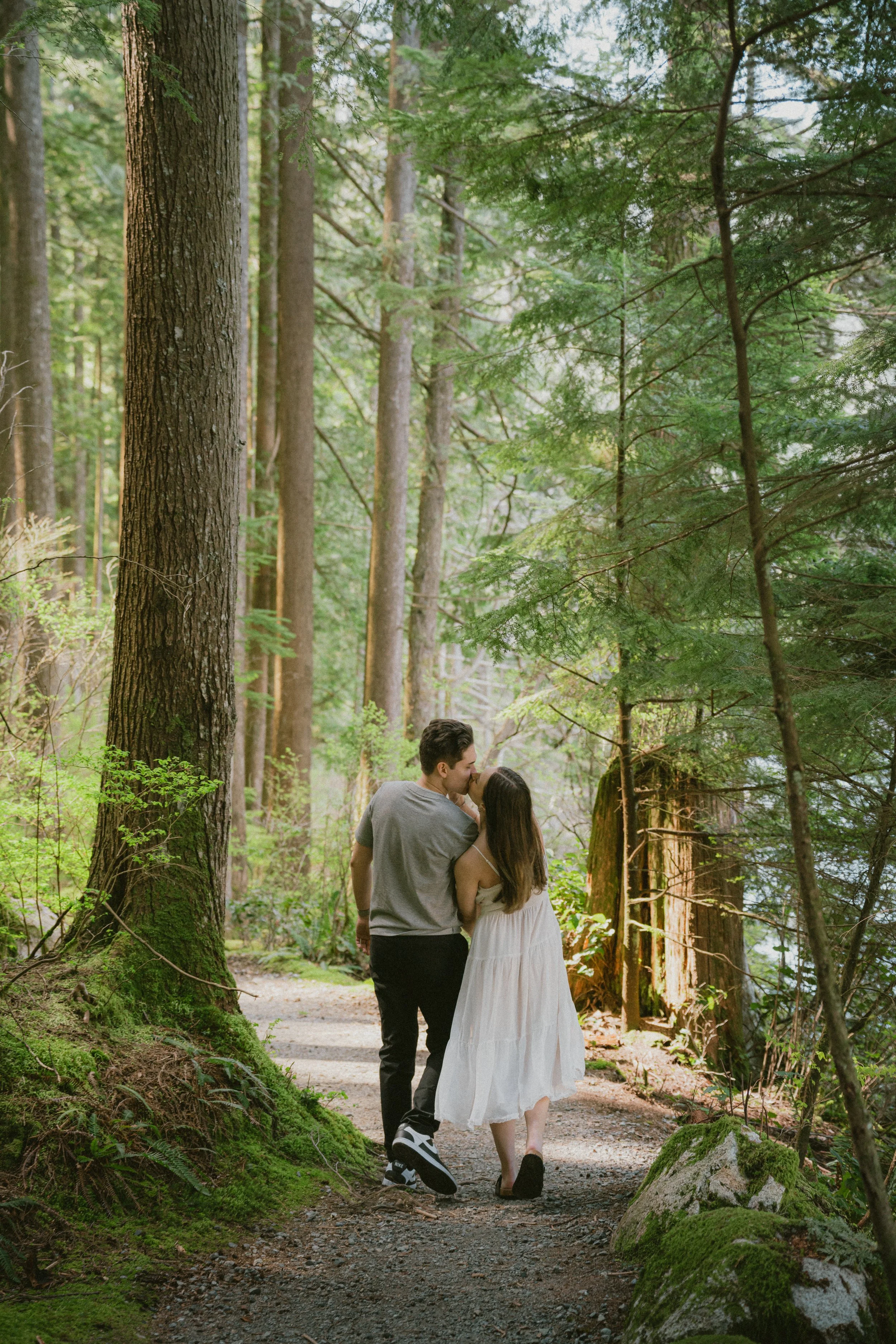 Myelika and Adam Engagement Session Deliverables-26.jpg