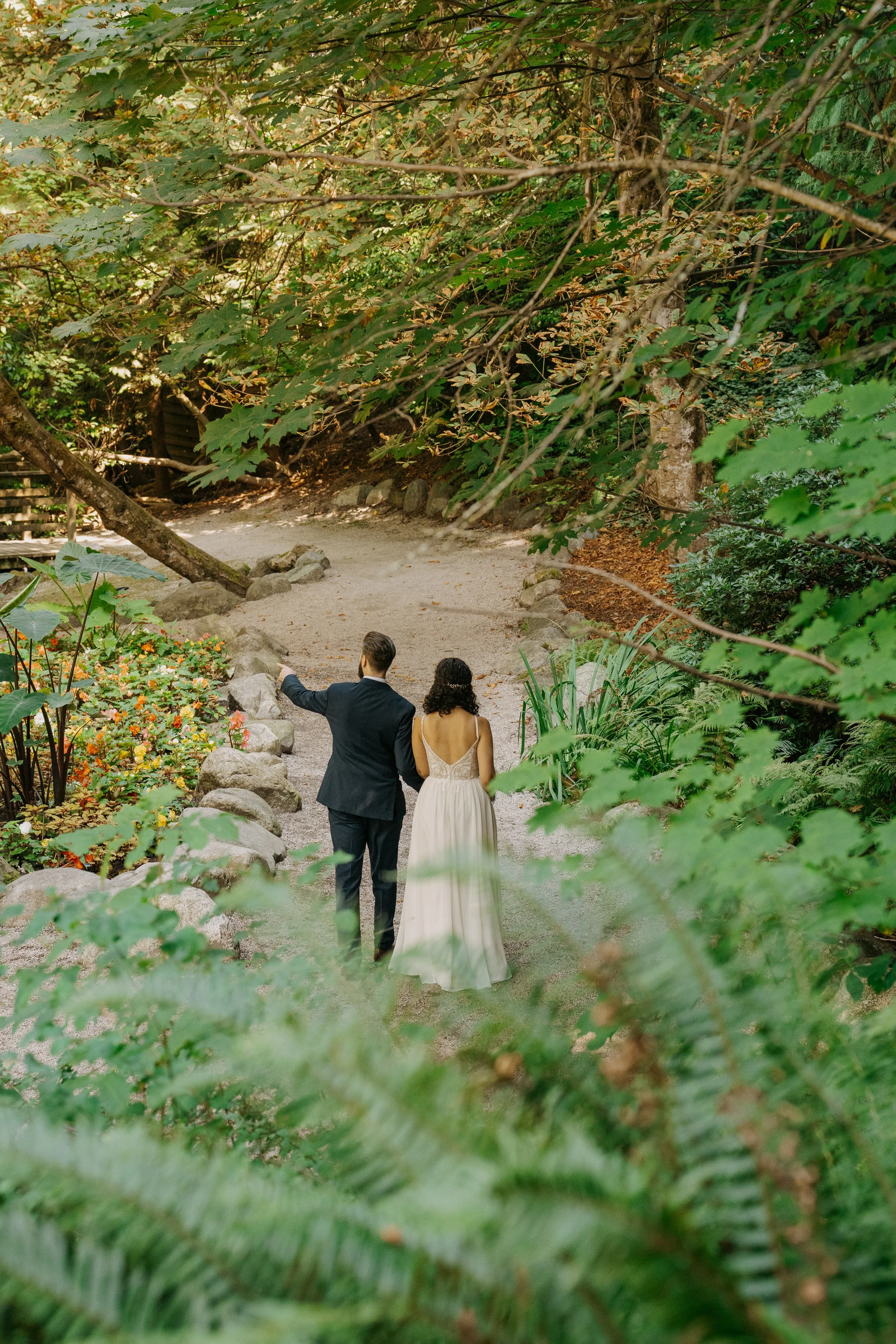 Kim & Jordan Sneaks-13.jpg