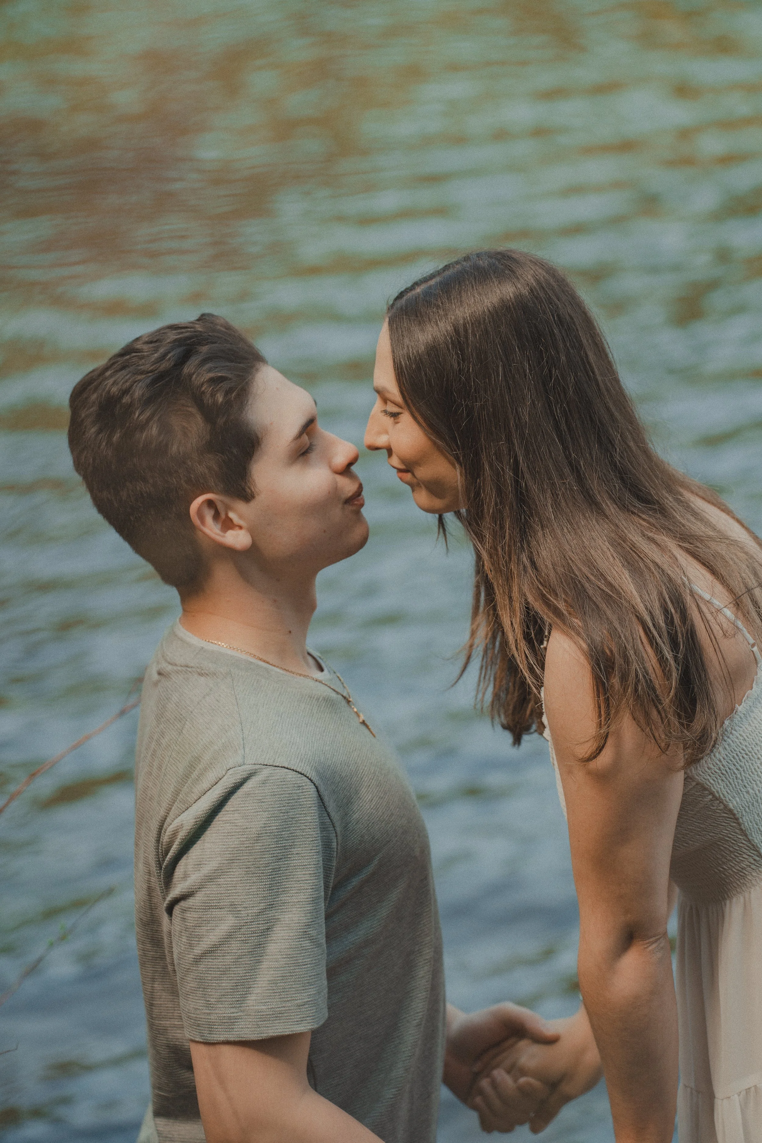 Myelika and Adam Engagement Session Deliverables-12.jpg