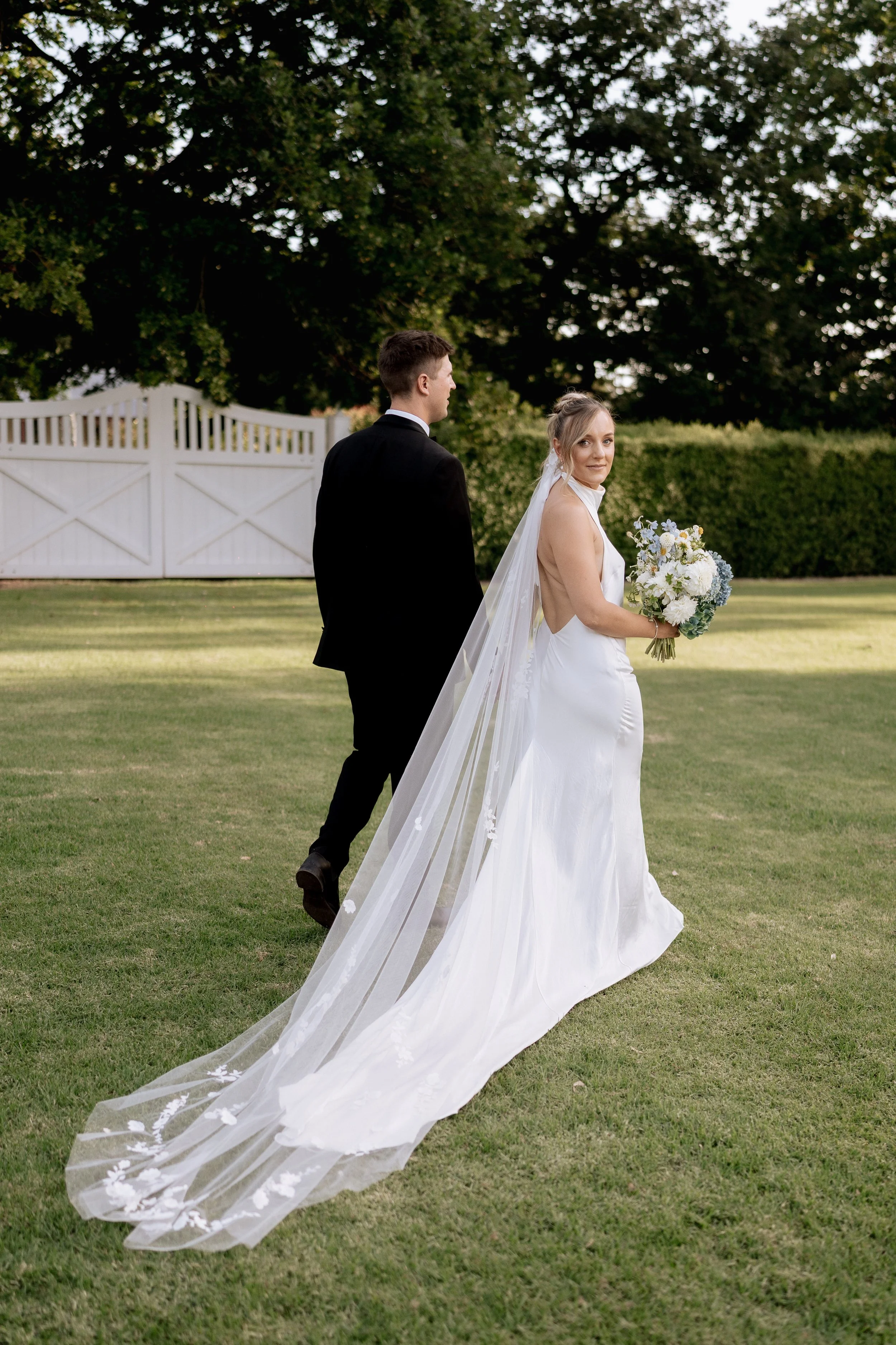 Emily&Liam-103732.jpg