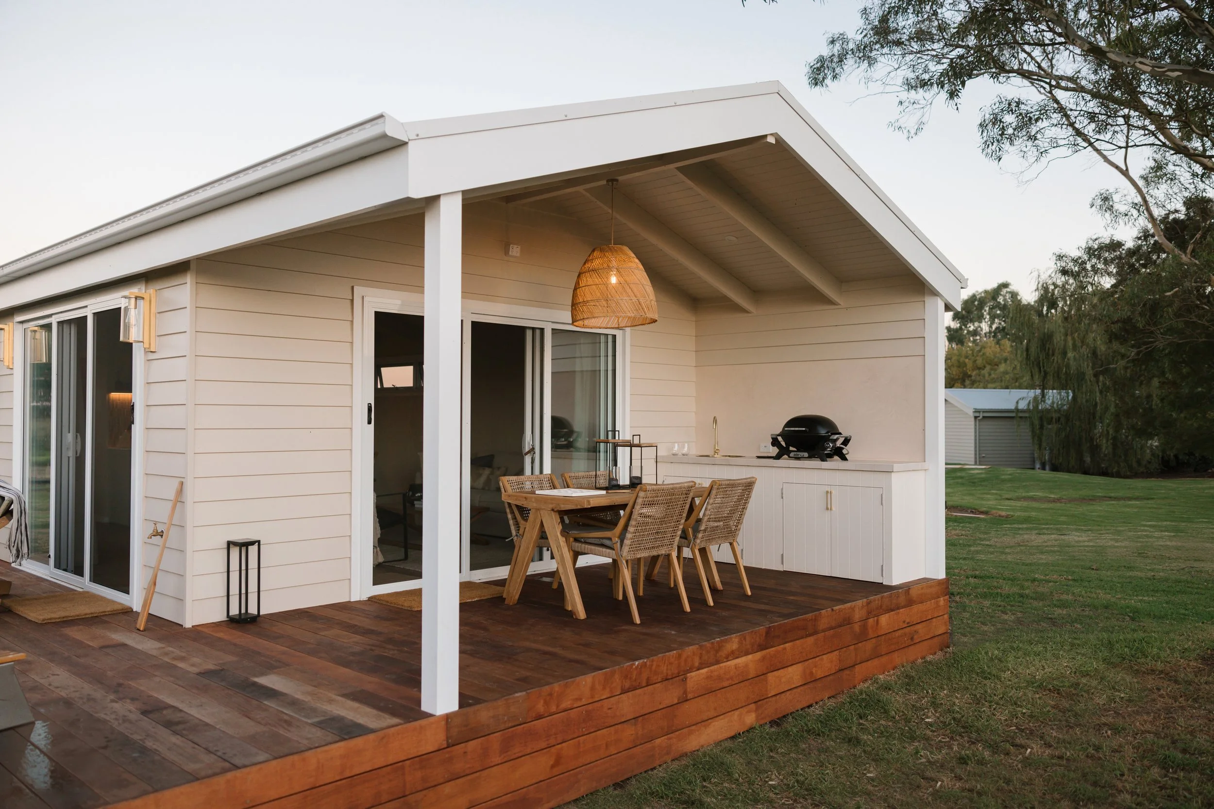luxury-cabin-near-melbourne_Mountain_View_SOKL-84.jpg