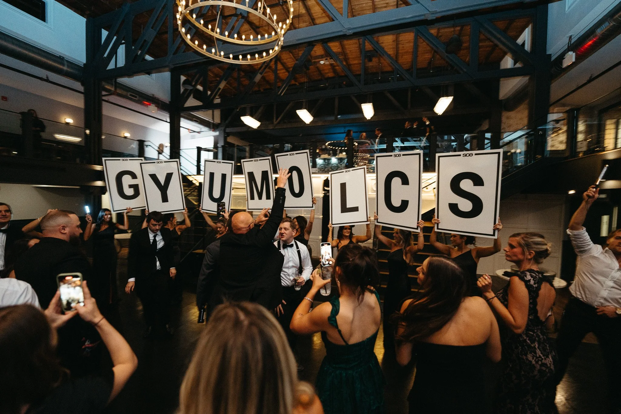 PARK LOFT WEDDING DJS