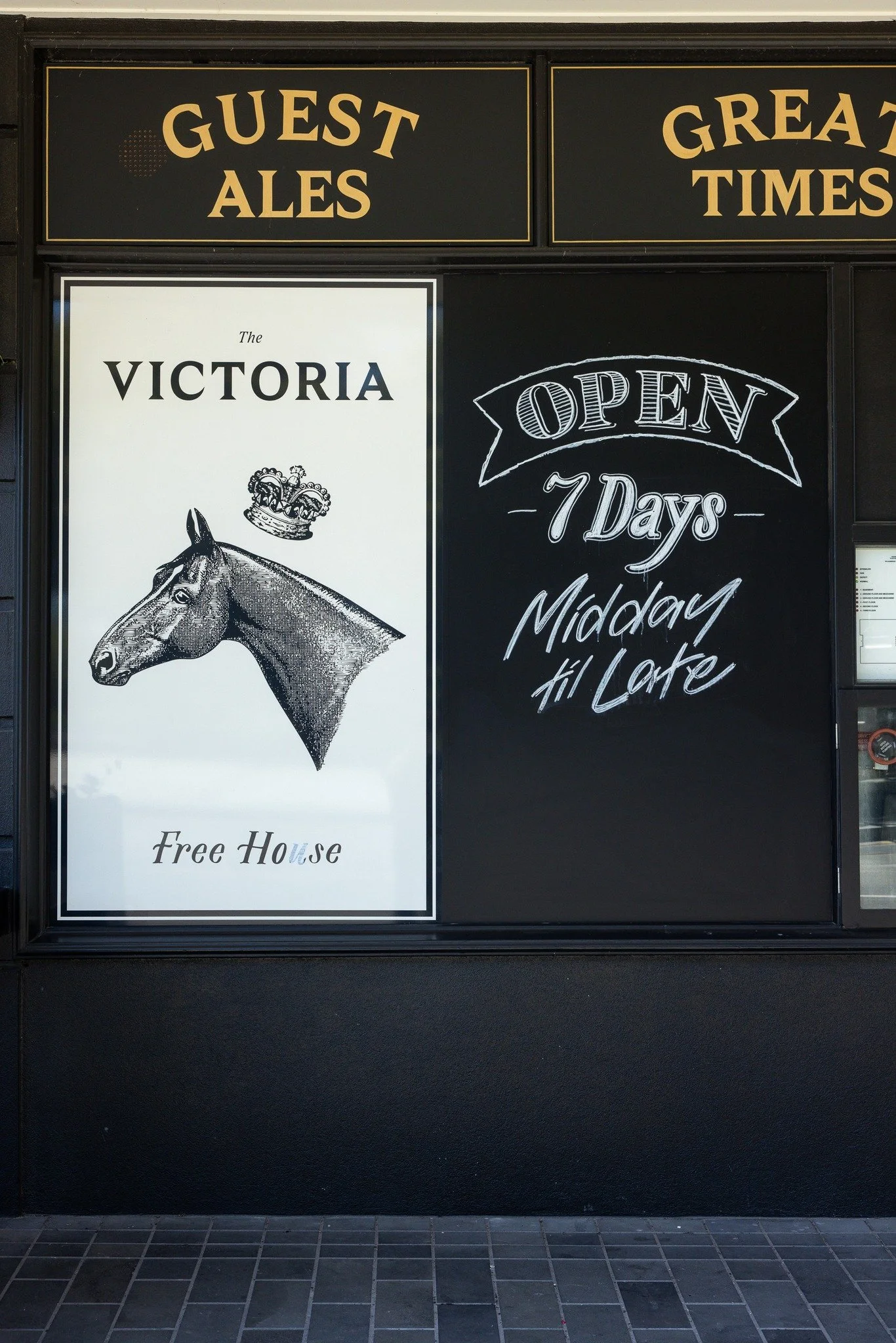 Guest ales, and good times! 

#thevictoriafreehouse #yourlocal #relaxingspace