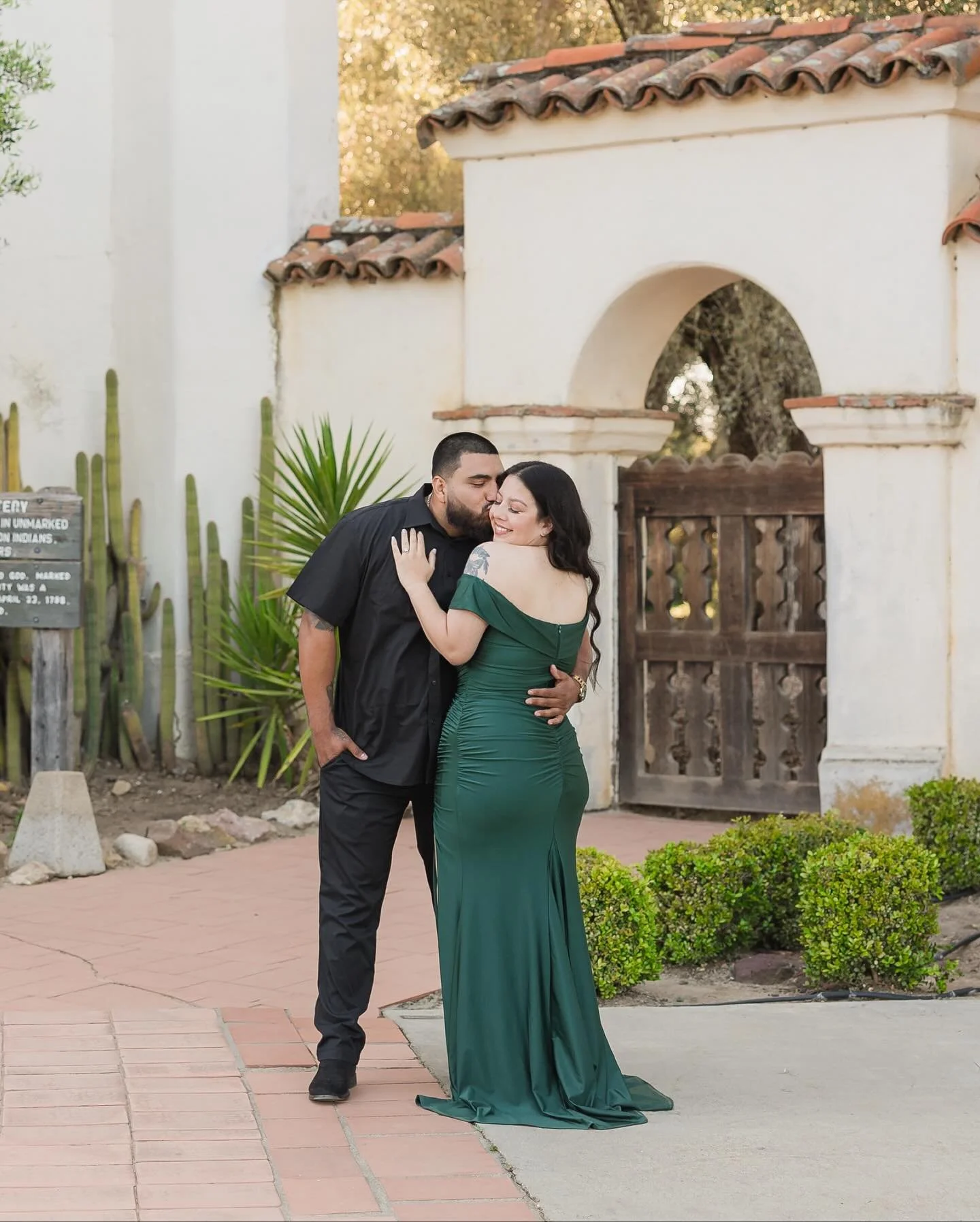 Today's the day Emily &amp; Leo I'm beyond excited to celebrate with you both and capture every moment. 

#gusvasquezphotography #gusvasquezcouple #gusvasquezcouples #Engagemensession #canonR6 #lightandairy #lightandairyphotographer #californiaphotog