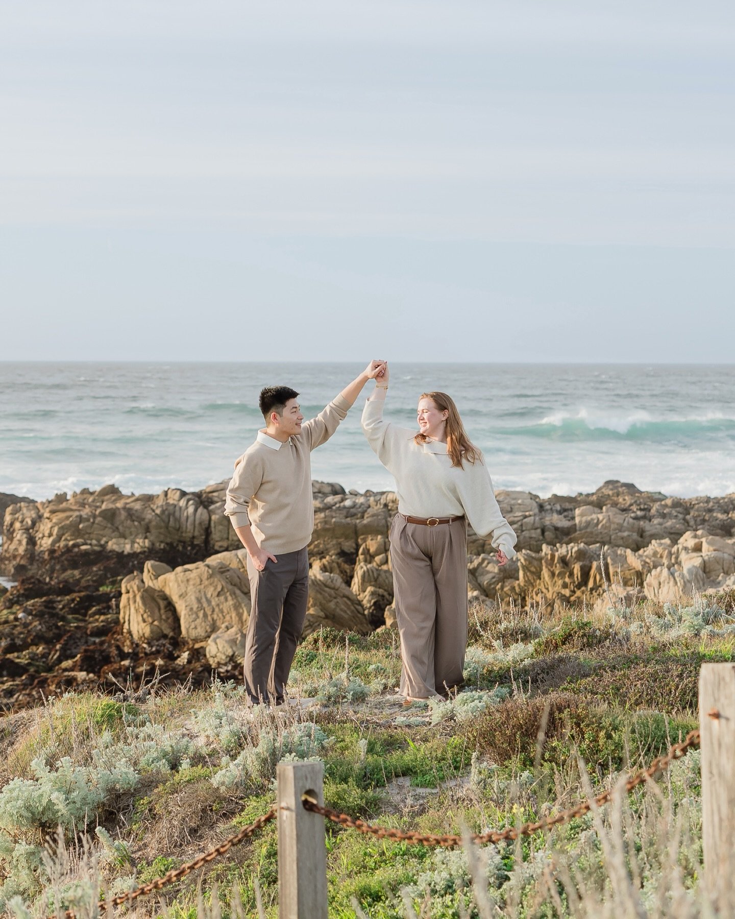 POV: you plan a cozy beach session&hellip; and leave engaged 💍🌊

Ryoko + Ali have been together for about 2.5 years, spending their time exploring little neighborhoods, getting lost in thrift shops, and just doing life in the most fun, goofy way to