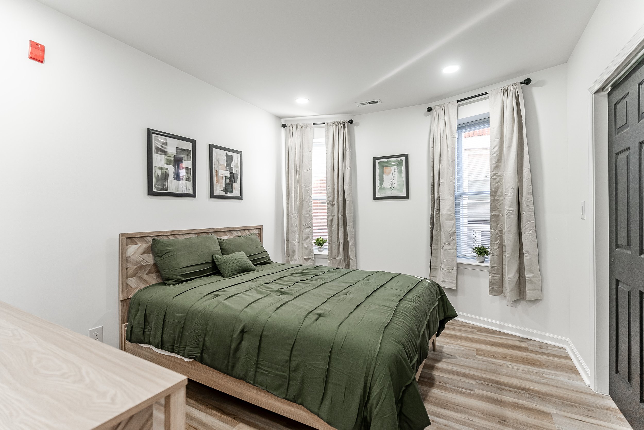 5030 Locust St-10.jpg