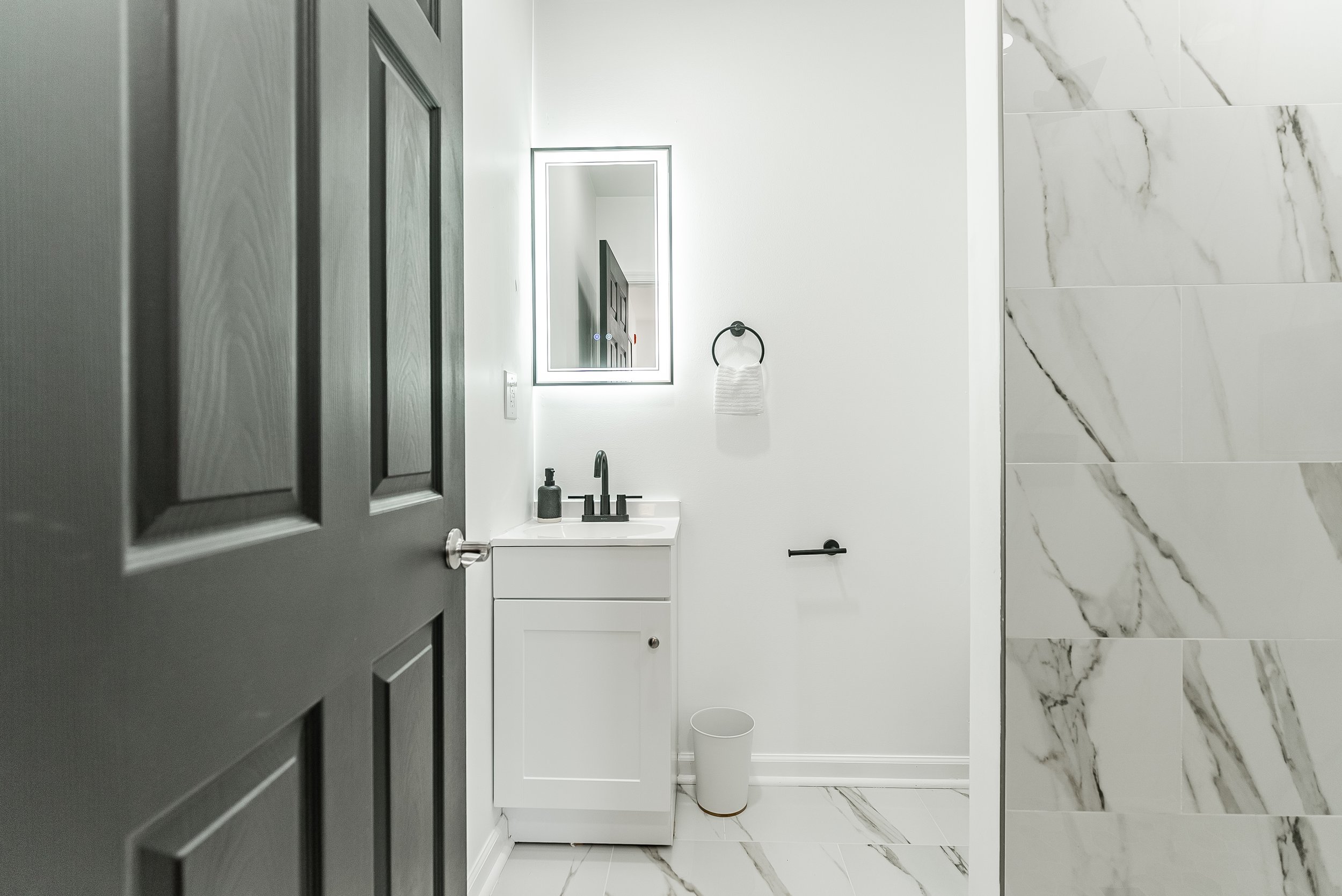 5030 Locust St-14.jpg