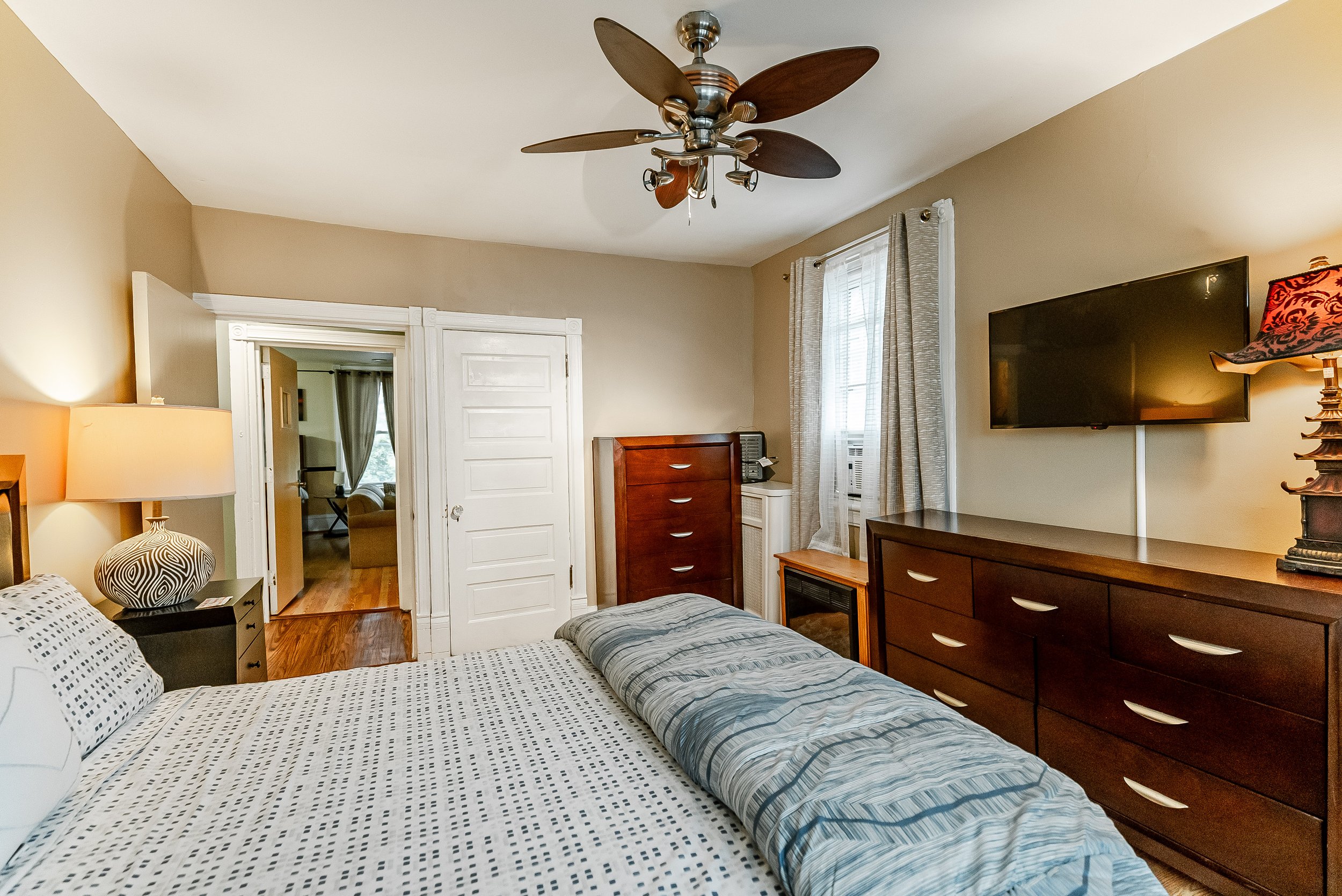 753 Woodland Terrace-24.jpg