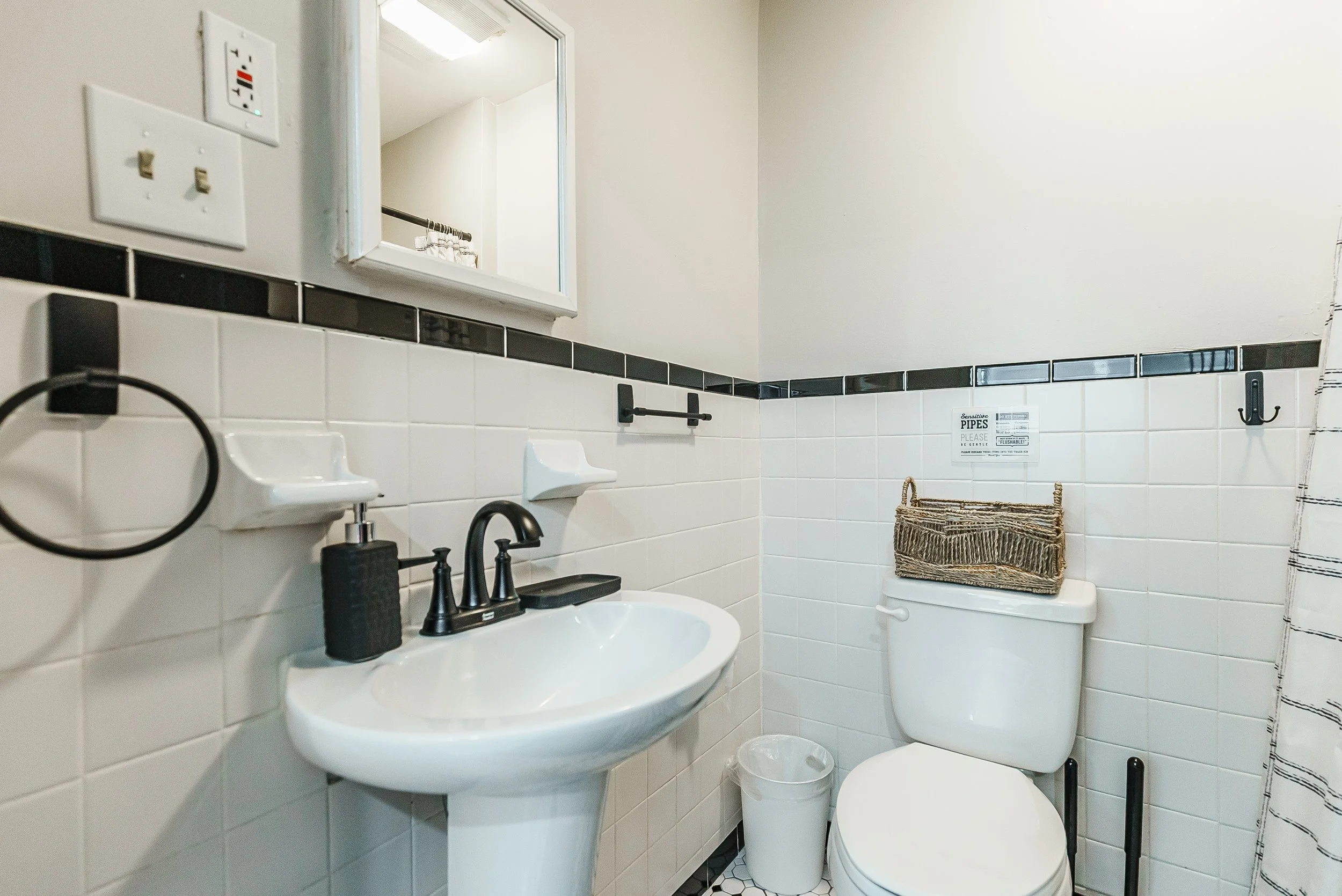 5860 Hazel Ave-3.jpg
