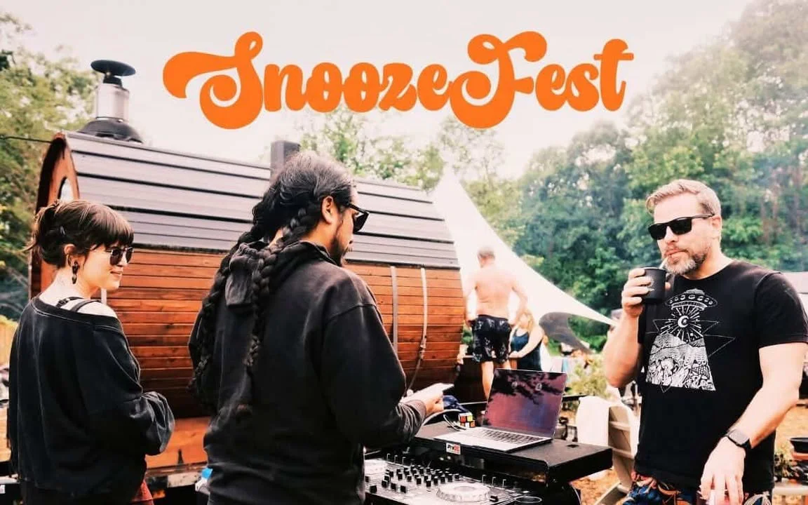 SnoozeFest : Live Music. Chill Vibes. Hot Sauna.