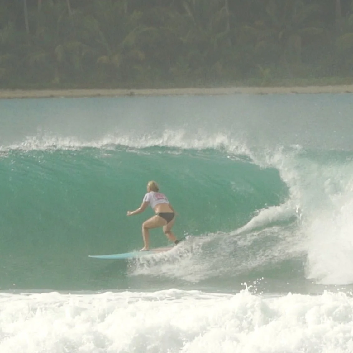 peak surf bali surf nias.jpg