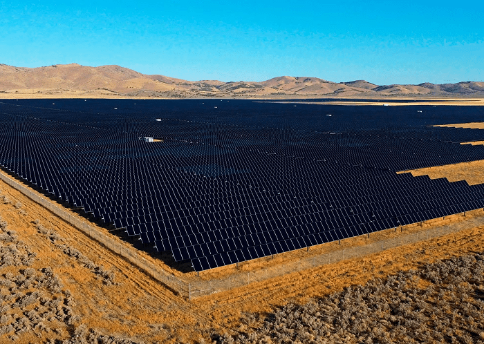 Financial Times: Why insurance is key to speeding up the energy transition