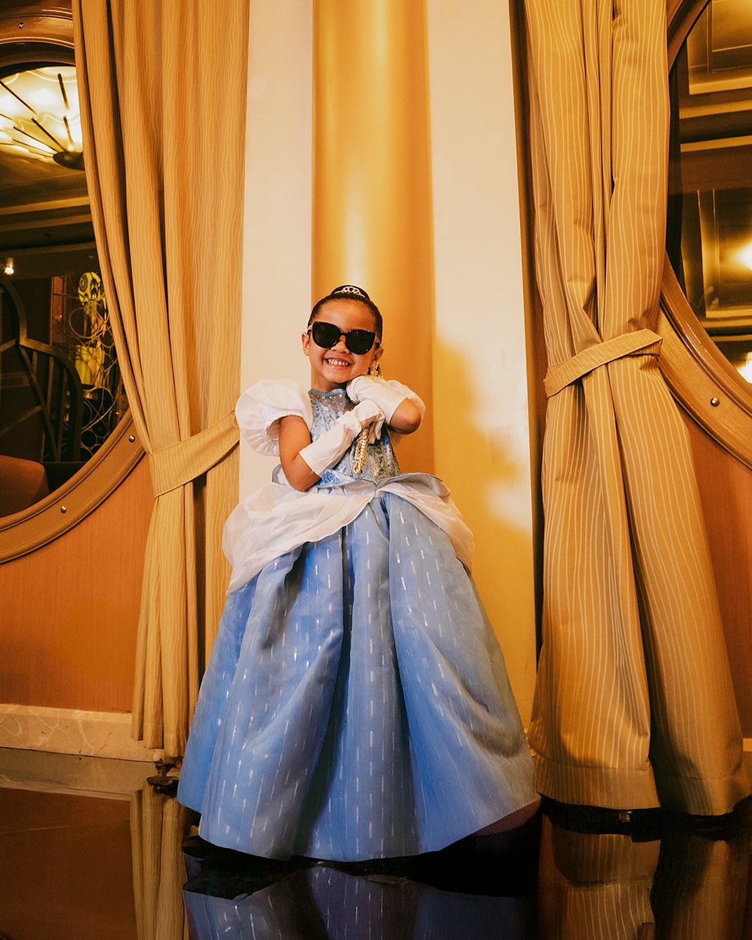 In her princess era 👸🏻 

#disneymagiccruise #disneymagic #disneymagic2025 #disneyprincess