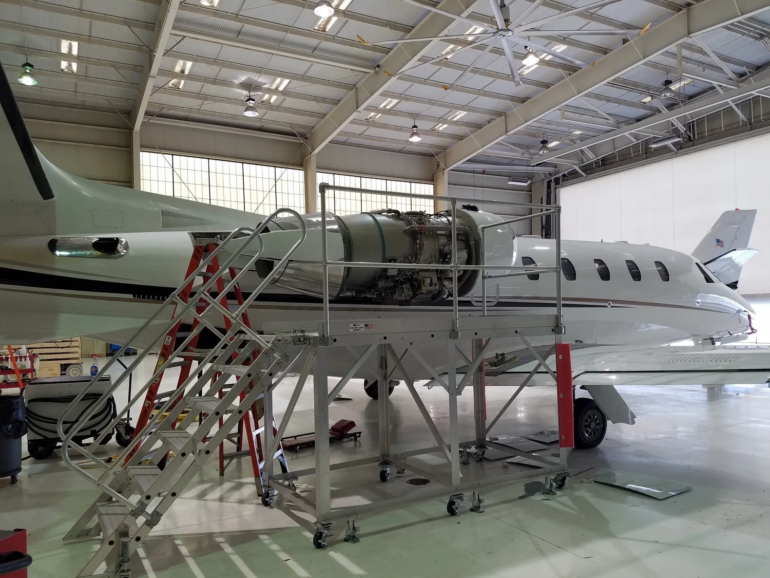 A Comprehensive Guide to Work Platforms — Metallic Ladder