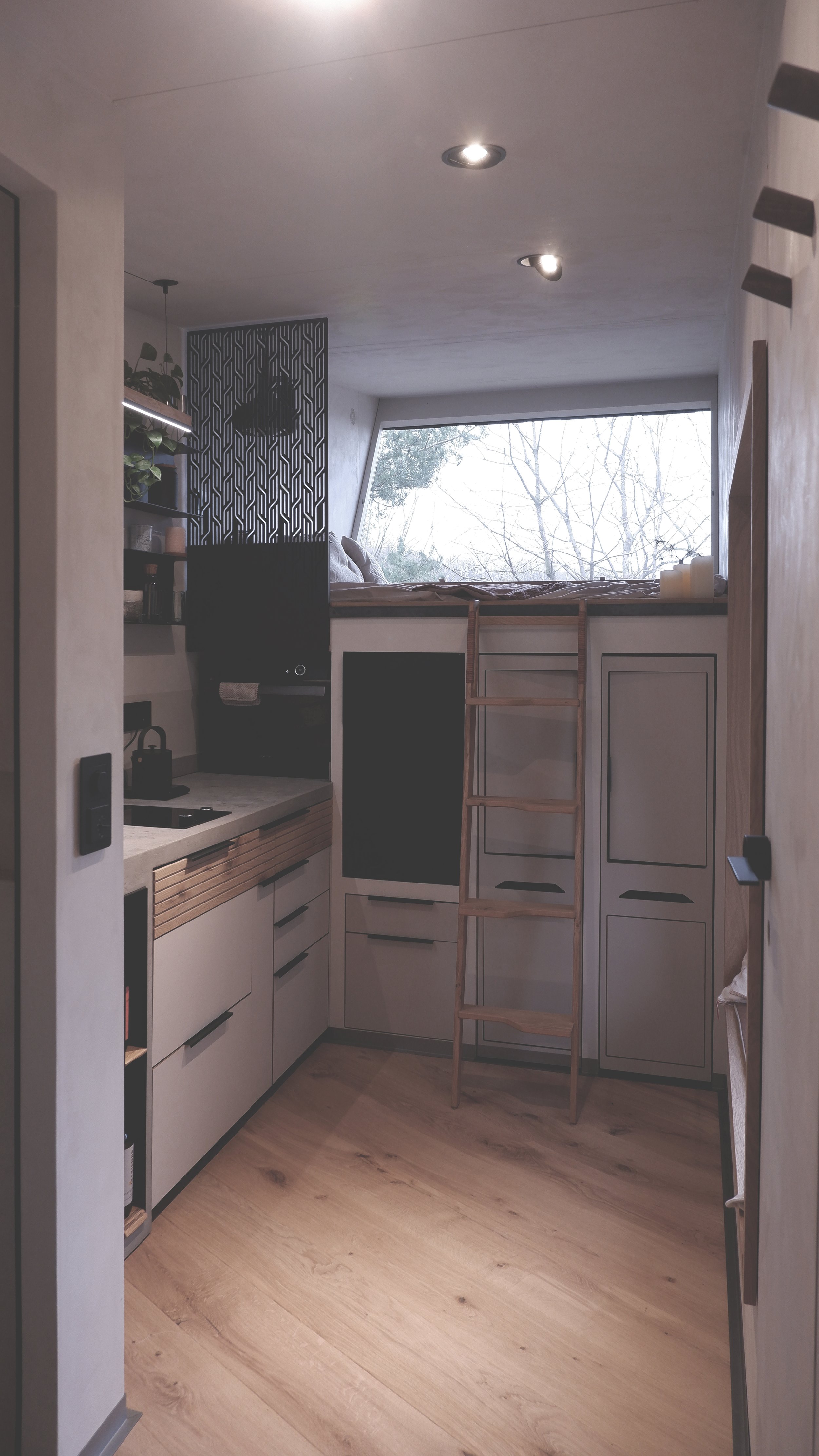 husly-projekt-tinyhouse-nook-innenraum-küche.jpg