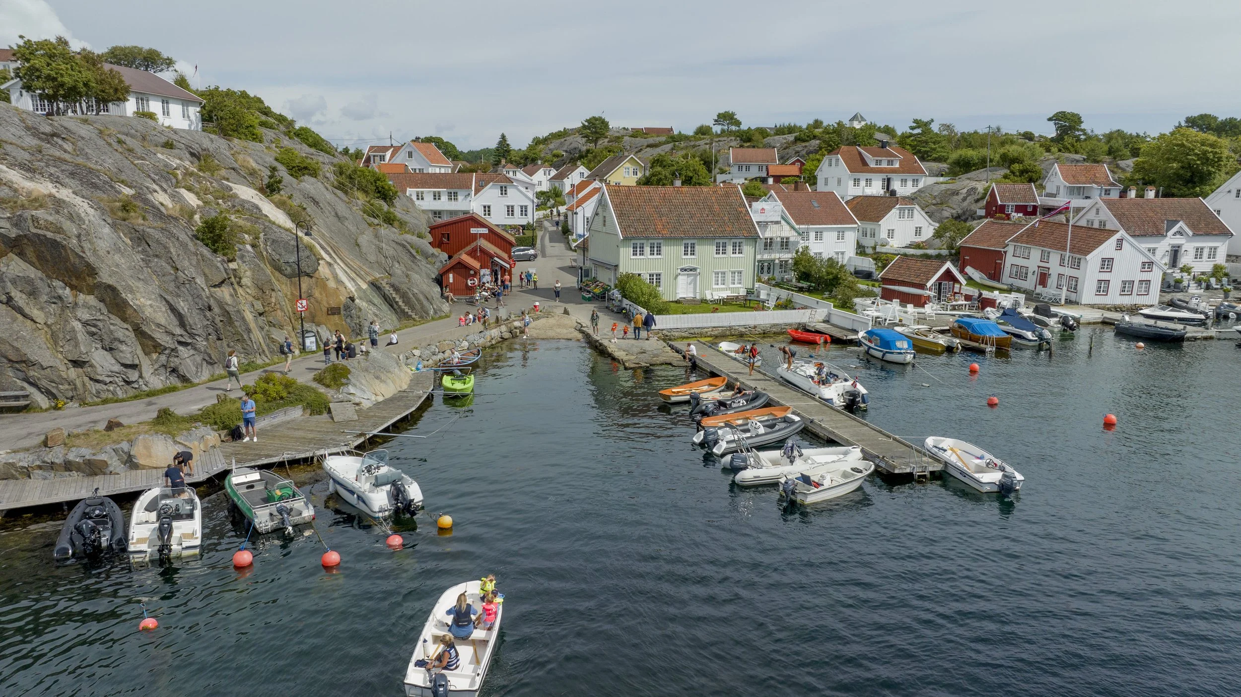 Brekkestø Opplev Justøya.jpg