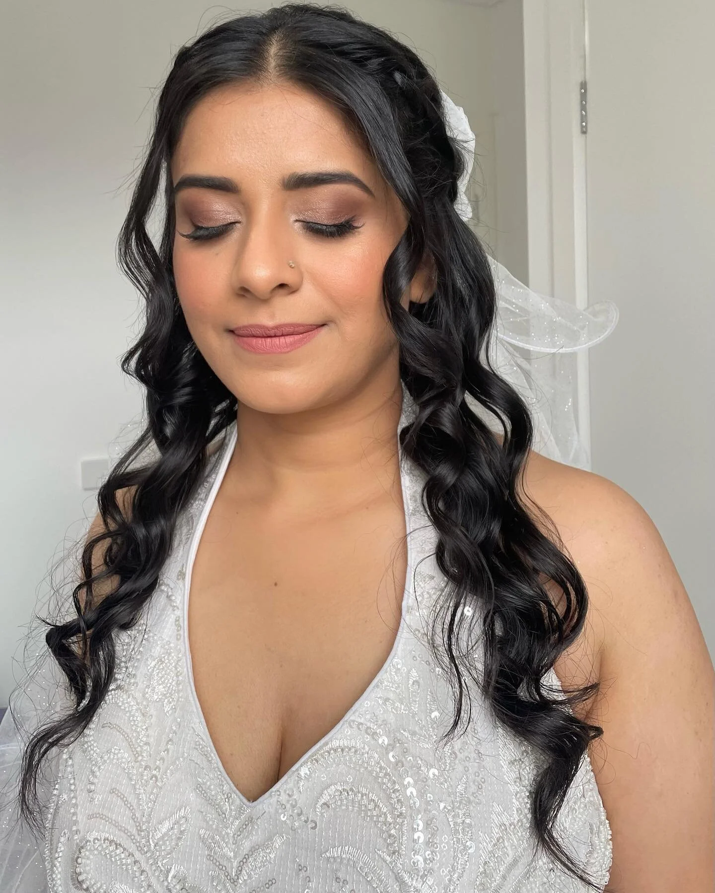 Beautiful Sukhmani!! On her special Aussie weddings day celebration. 🥰

#mua #hmua #internationalhairandmakeupartist #makeupartist #hairstylist #hairandmakeup #makeupandhair #weddingstyling #weddingmakeup #weddinghair #weddingmakeupartist #weddingma