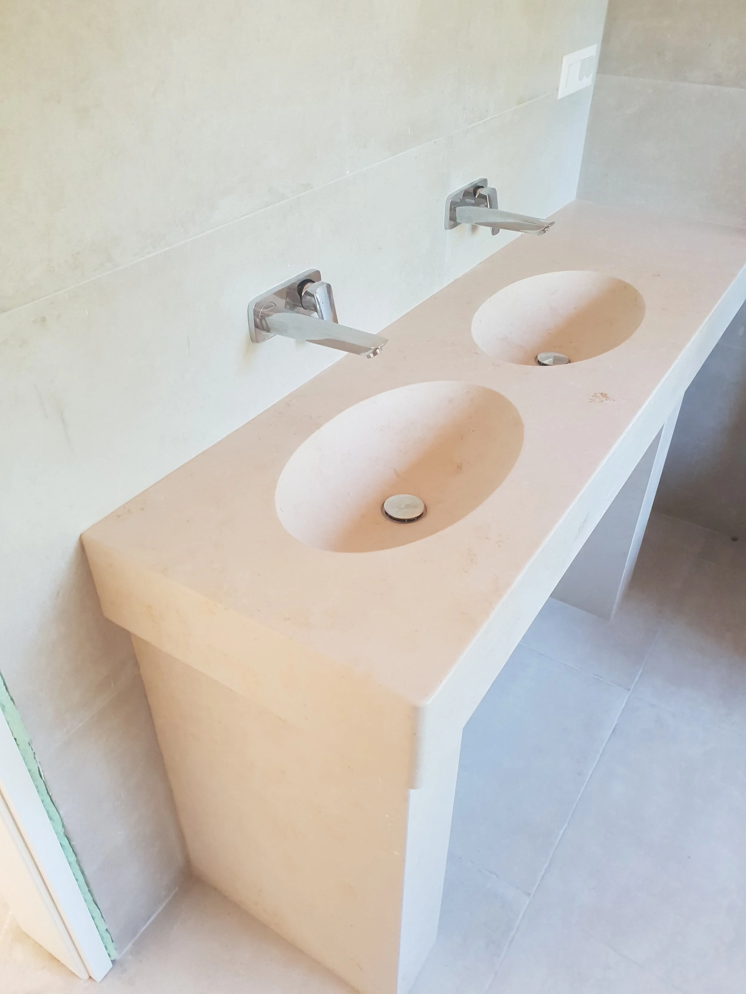 marble sink villa Istria