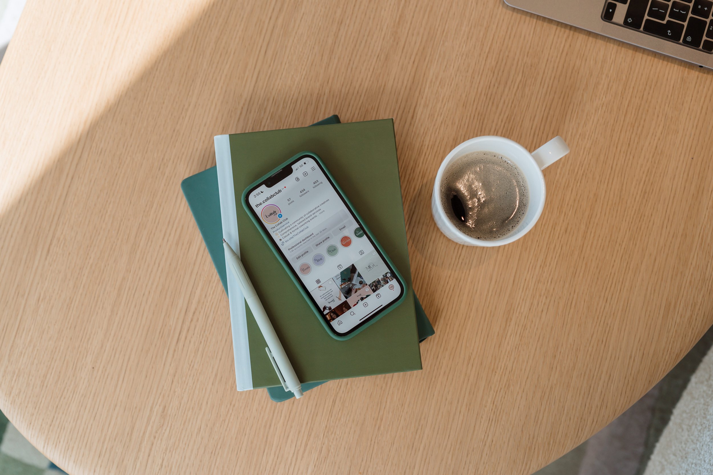 How to Fall Back in Love With Your Socials