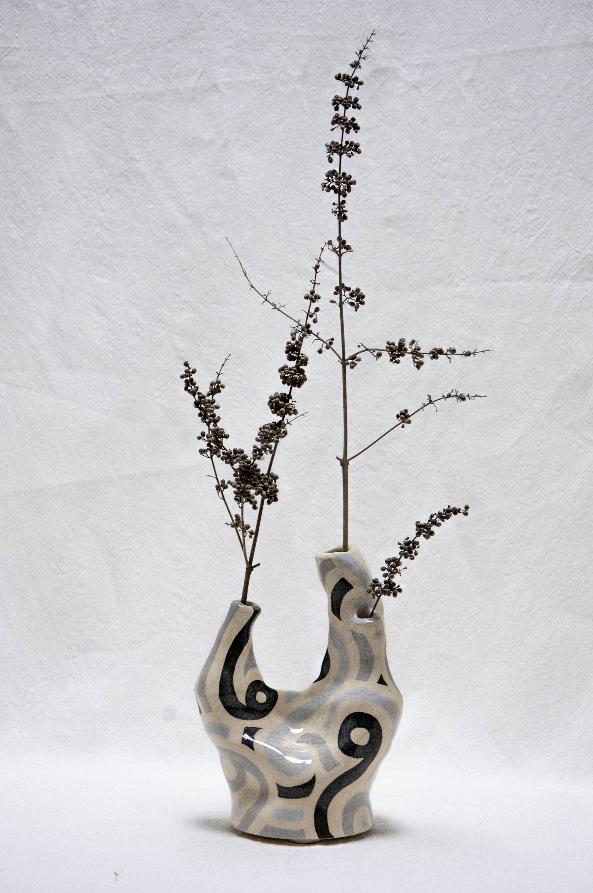 Scultura "Coral bi face #4", gres bianco, 2022