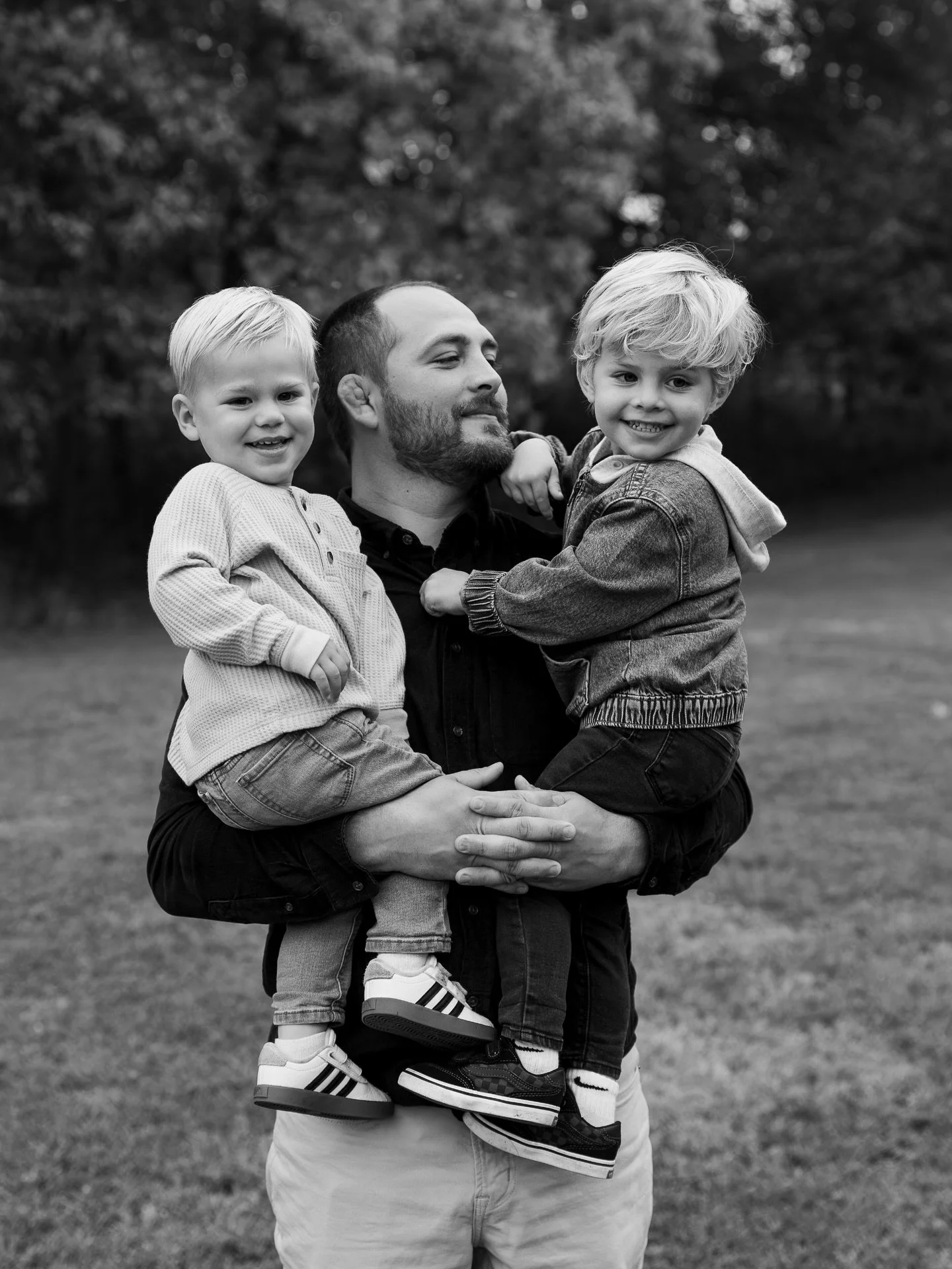 Your family will only look like this once, make sure you have some photos to remember it 🫶🏽