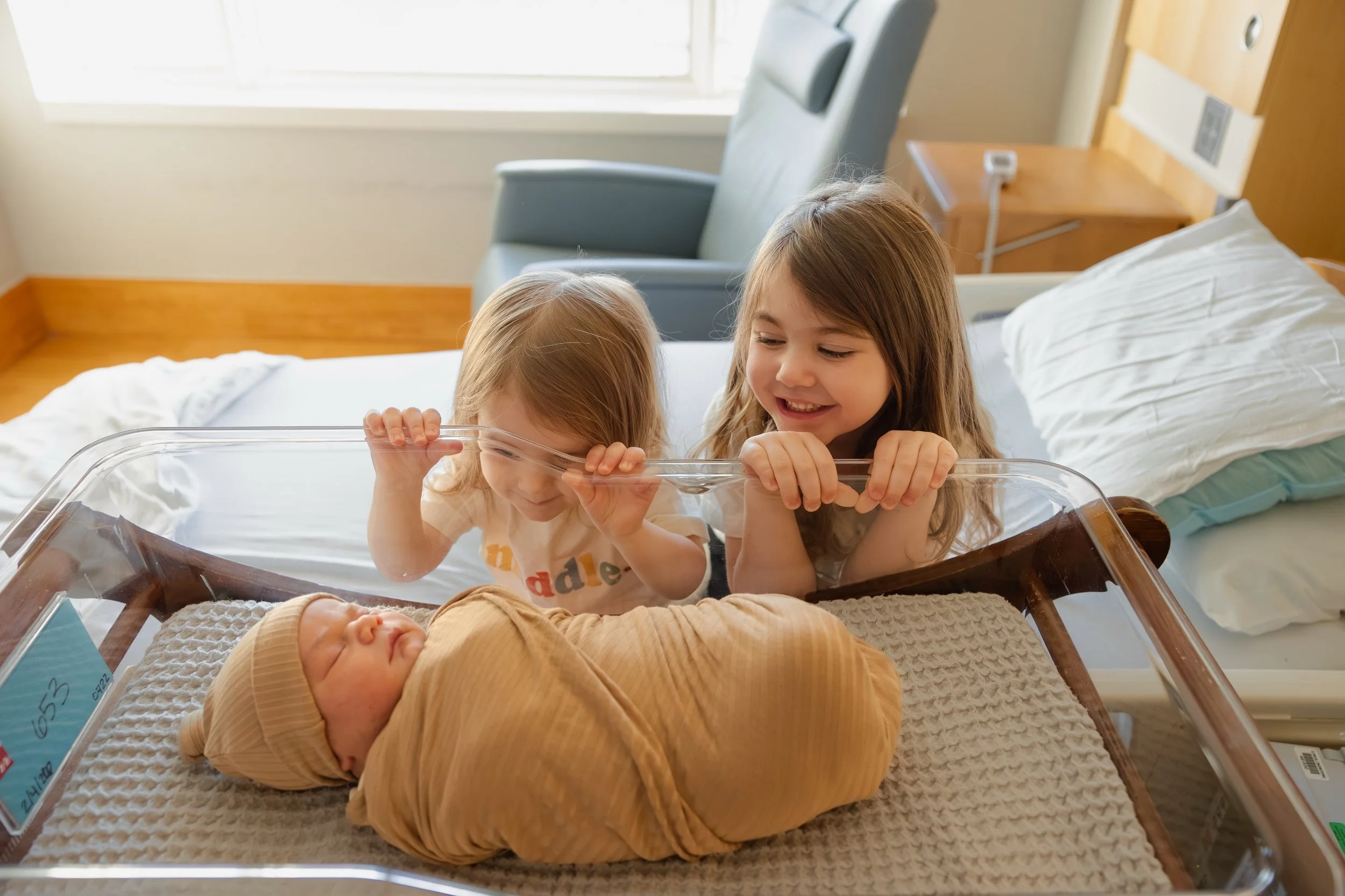 Rich because I get witness these moments 🙌
-
-
-
-
-
-
-
-
-
-
#newbornphotos #newbornphotography #familyphotography #family