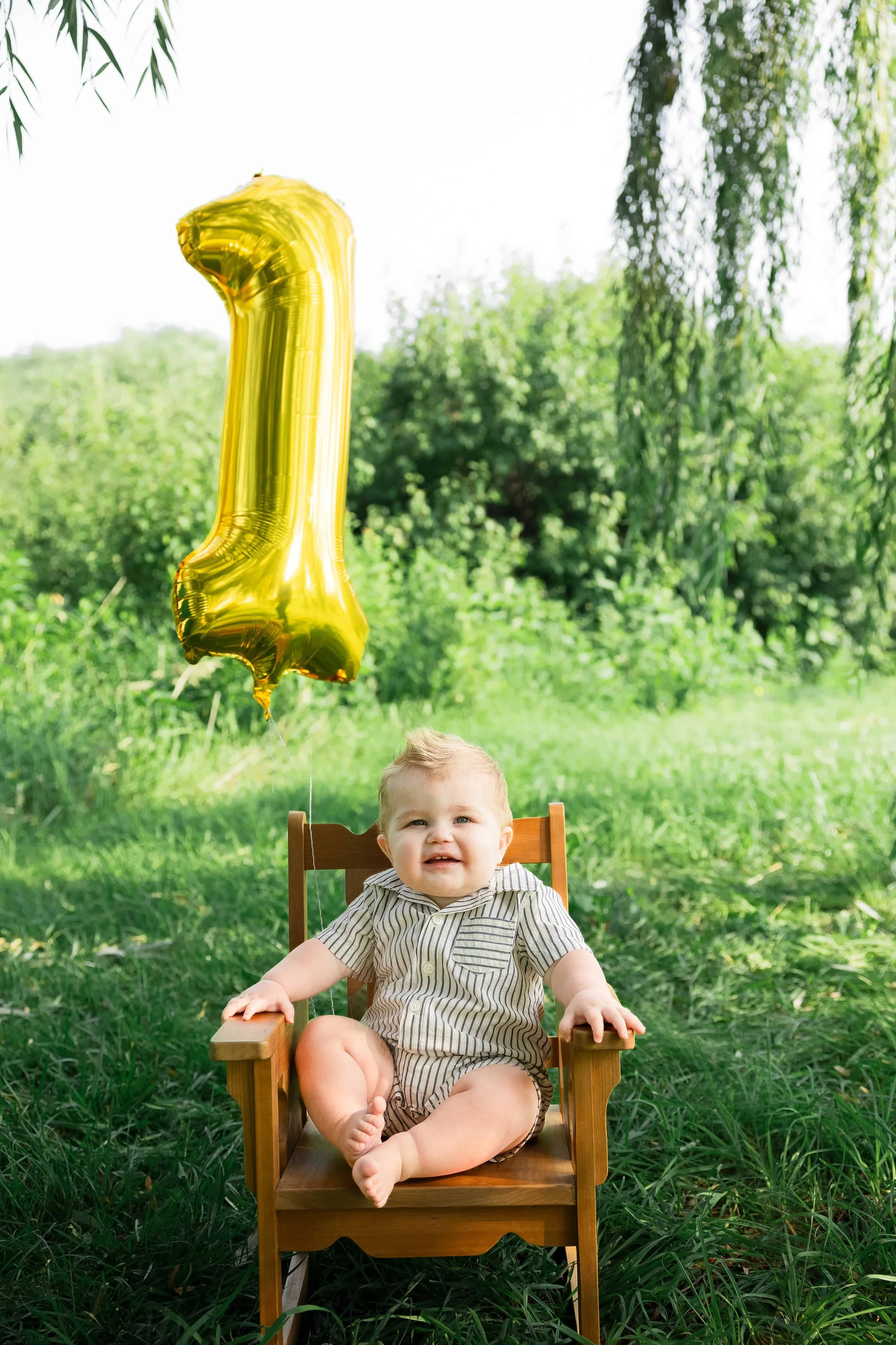 waukee iowa toddler photography.jpg