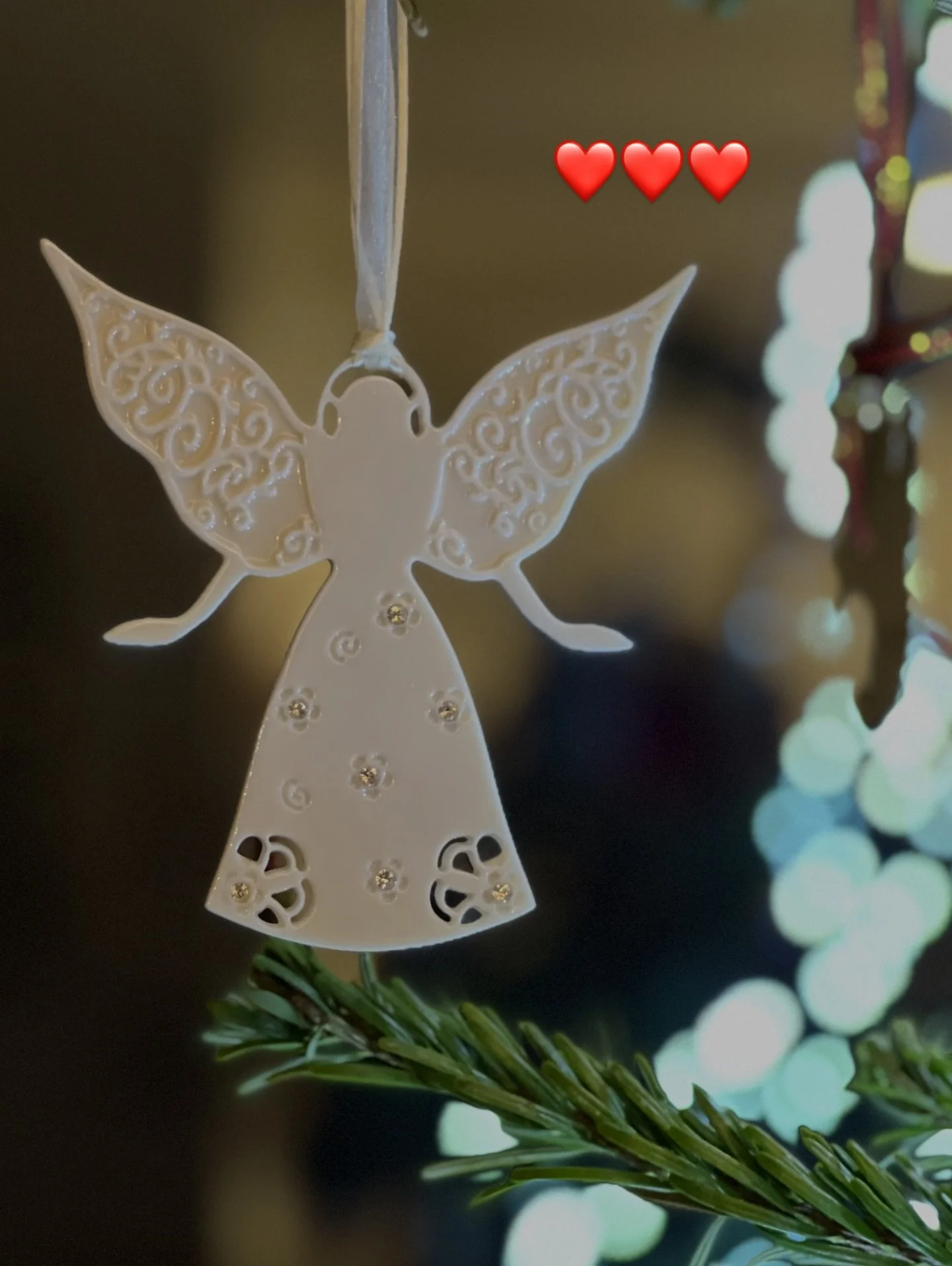 This angel hanging on my tree represents 3 much longed for pregnancies that ended within the first 10 weeks in 2008, 2011 &amp; 2014. 

I found each of those experiences absolutely heartbreaking and difficult to speak about at the time and I know man