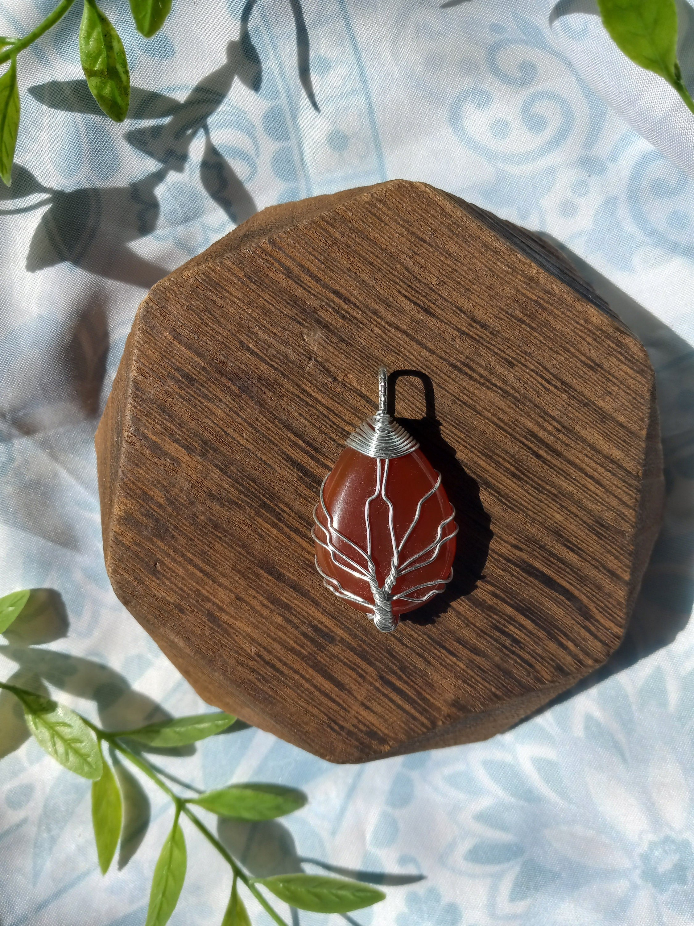 https://i.etsystatic.com/29380576/r/il/d636e7/6128575459/il_fullxfull.6128575459_5w0z.jpg