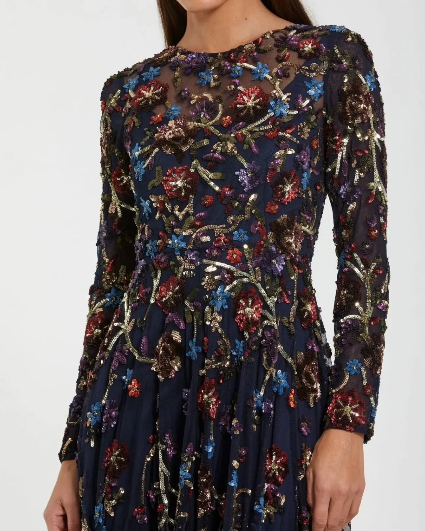 The new collection of elegant wear has arrived.

Visit us today.

#abudhabi #elegance