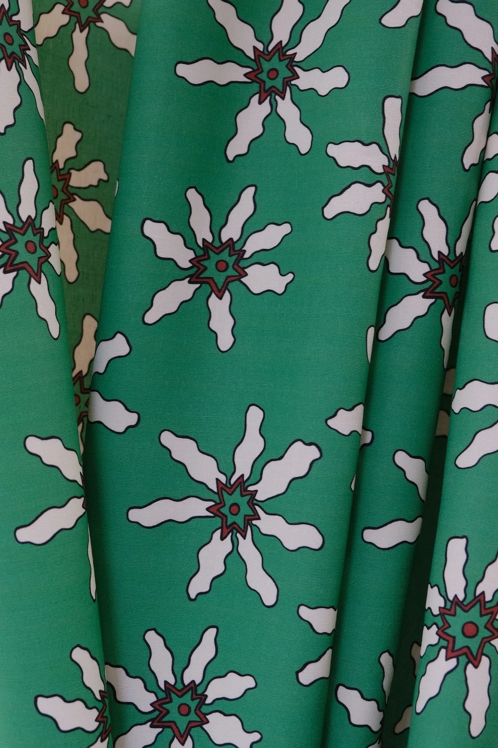 #2003_LES FLEURS UNE_NATHALIE DU PASQUIER_COLLECTION 02_GARRO EDITIONS_6.JPG