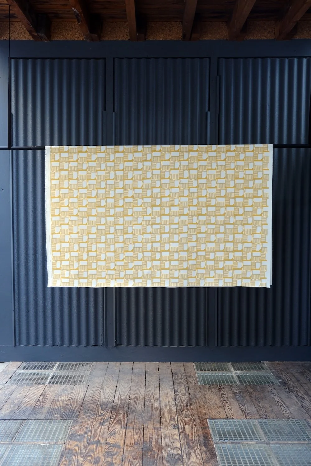 #2007_PAS FLEURS_NATHALIE DU PASQUIER_COLLECTION 02_GARRO EDITIONS_1.JPG