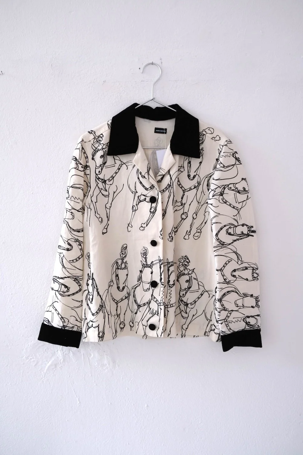 CLOTHES_MILAN DESIGN WEEK 2026_14.JPG