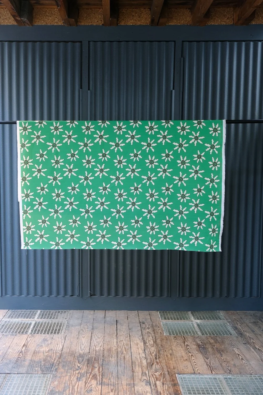 #2003_LES FLEURS UNE_NATHALIE DU PASQUIER_COLLECTION 02_GARRO EDITIONS_2.JPG