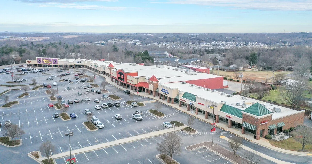 SHOPPES AT BROAD STREET