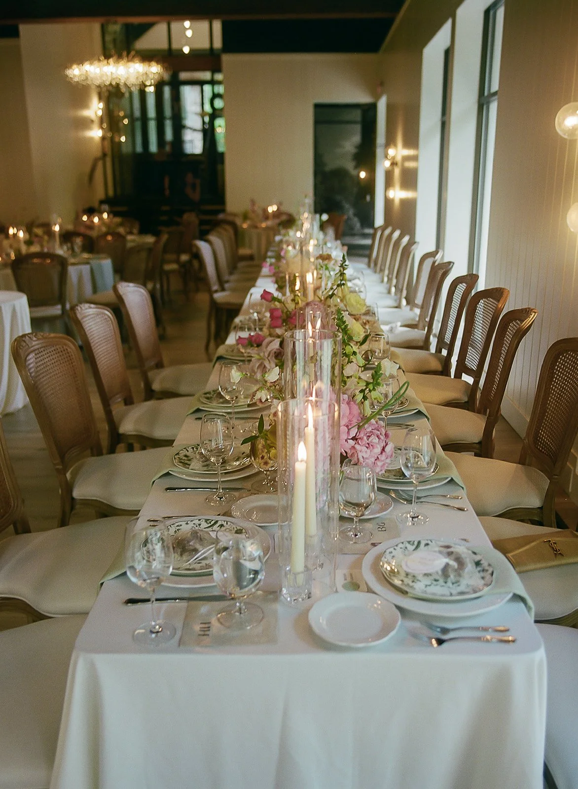 laura-powers-photo-michigan-summer-wedding-film-171_websize.jpg