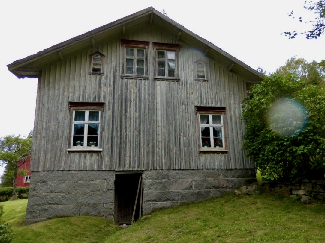 To Preserve a Historic House