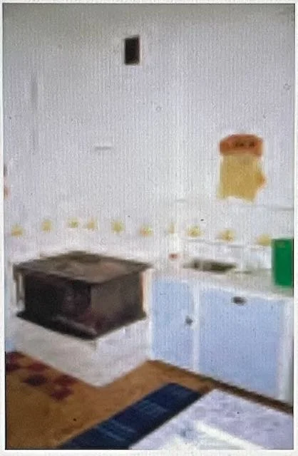 This is how the kitchen looked like in the 40's