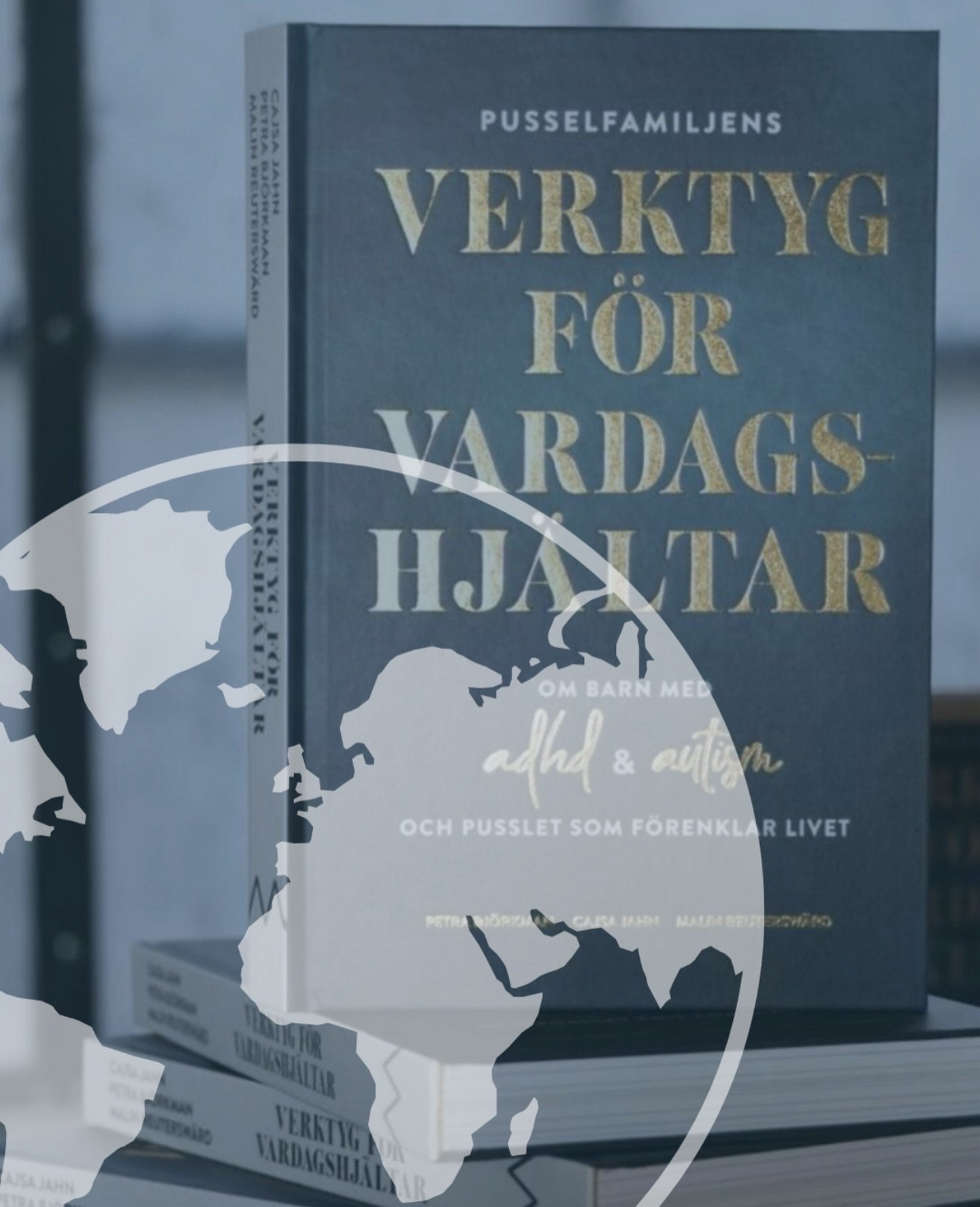 We are so excited to now be able to tell you the news! 💫

Our book &ldquo;Pusselfamiljens verktyg f&ouml;r vardagshj&auml;ltar&rdquo; (title in Swedish) will be launched INTERNATIONALLY 🌍 in a handful amount of countries around the world in differe