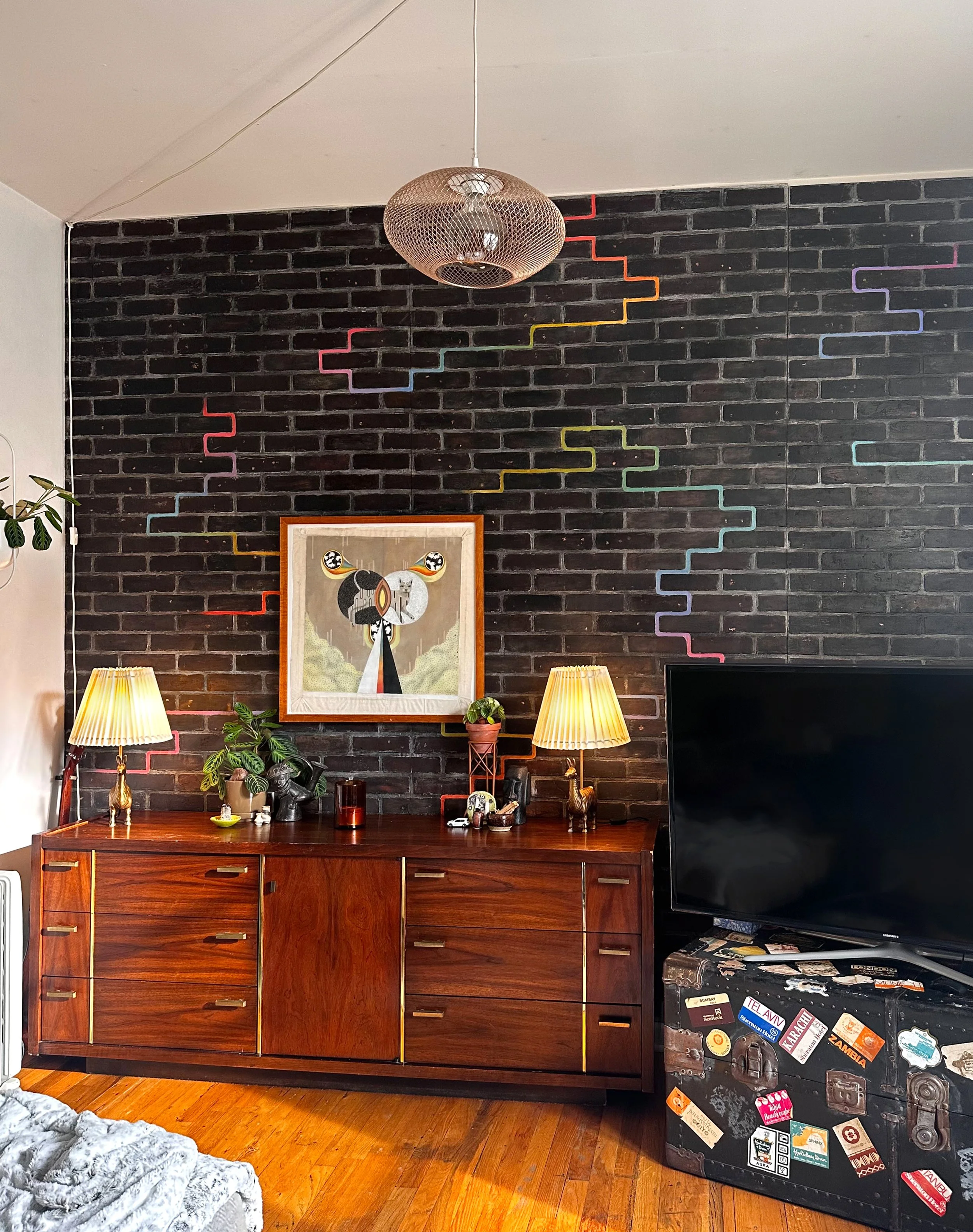 Black Rainbow _ Liz Maycox_Murals.jpg